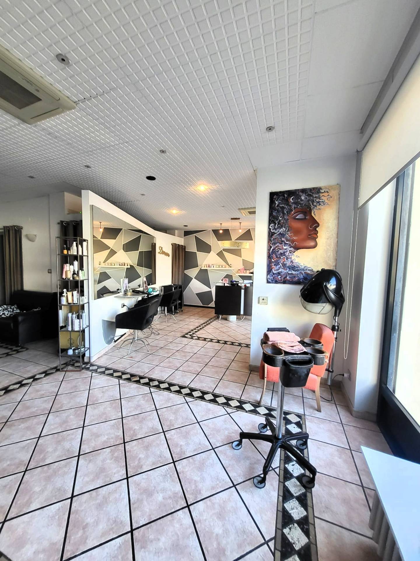 Negozio in affitto a Lainate, Barbaiana