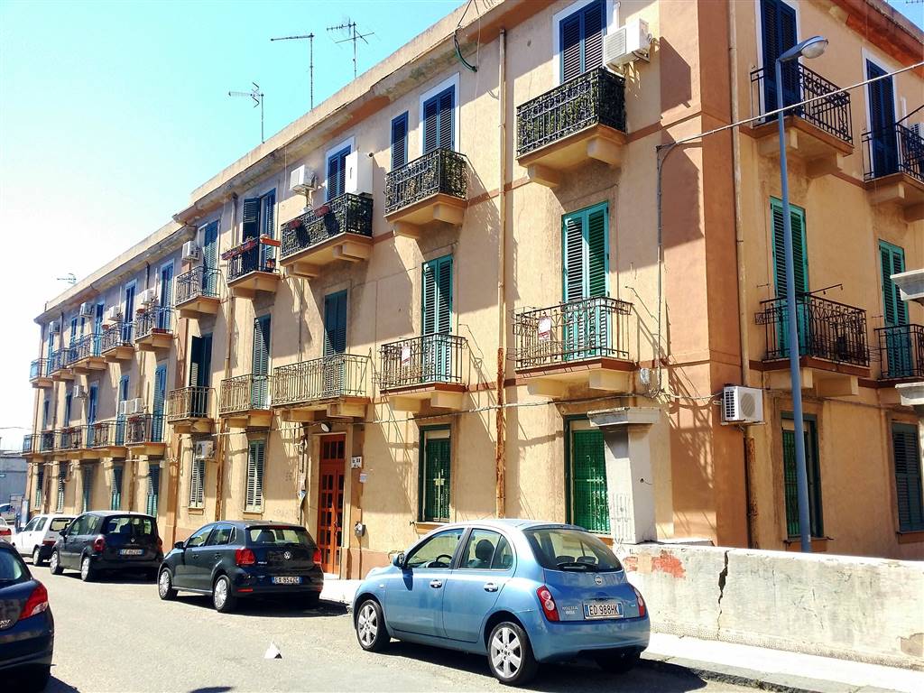 Quadrilocale in vendita, Messina provinciale , villa dante