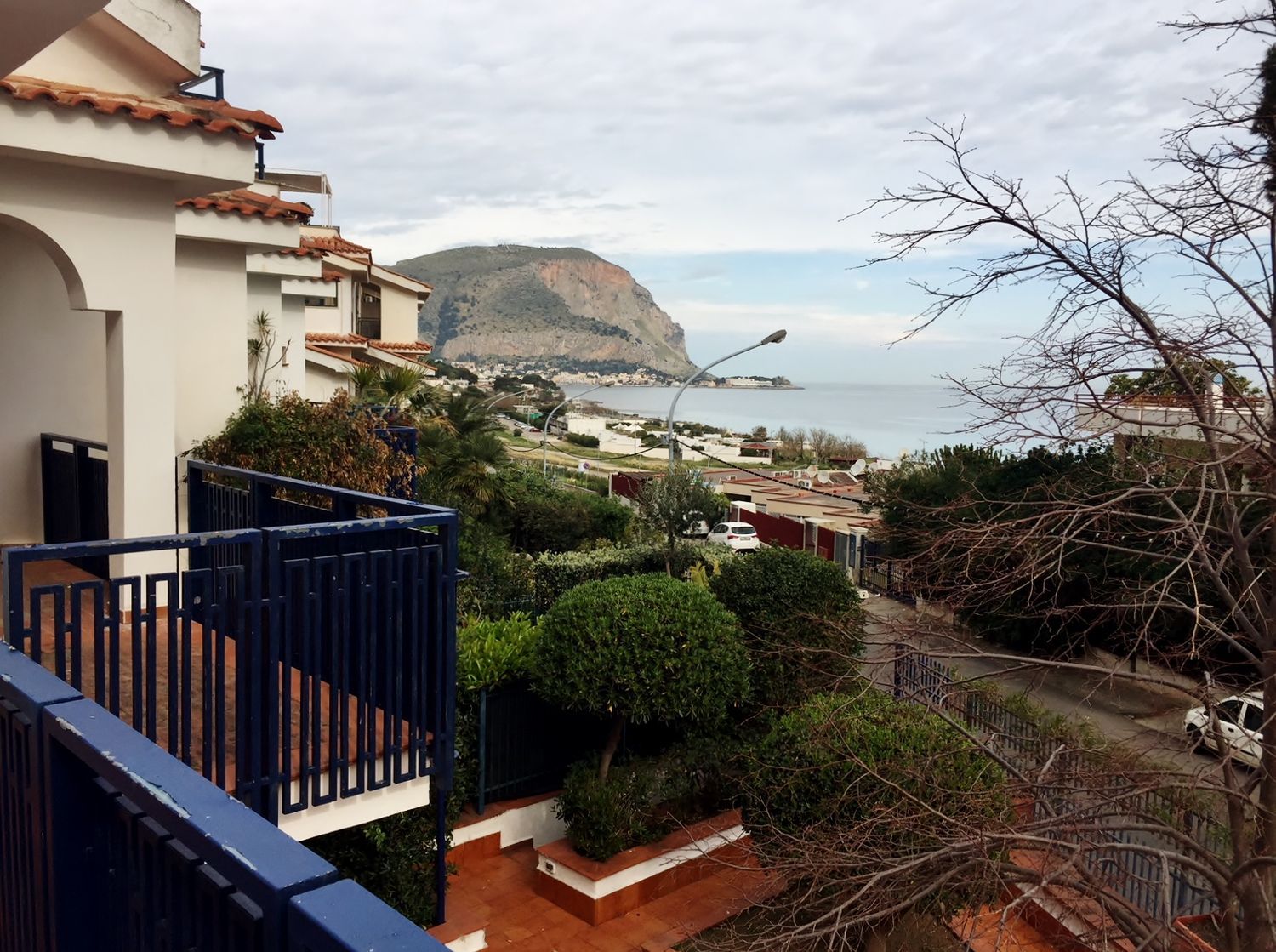 Villa vista mare in via margherito da brindisi 0, Palermo