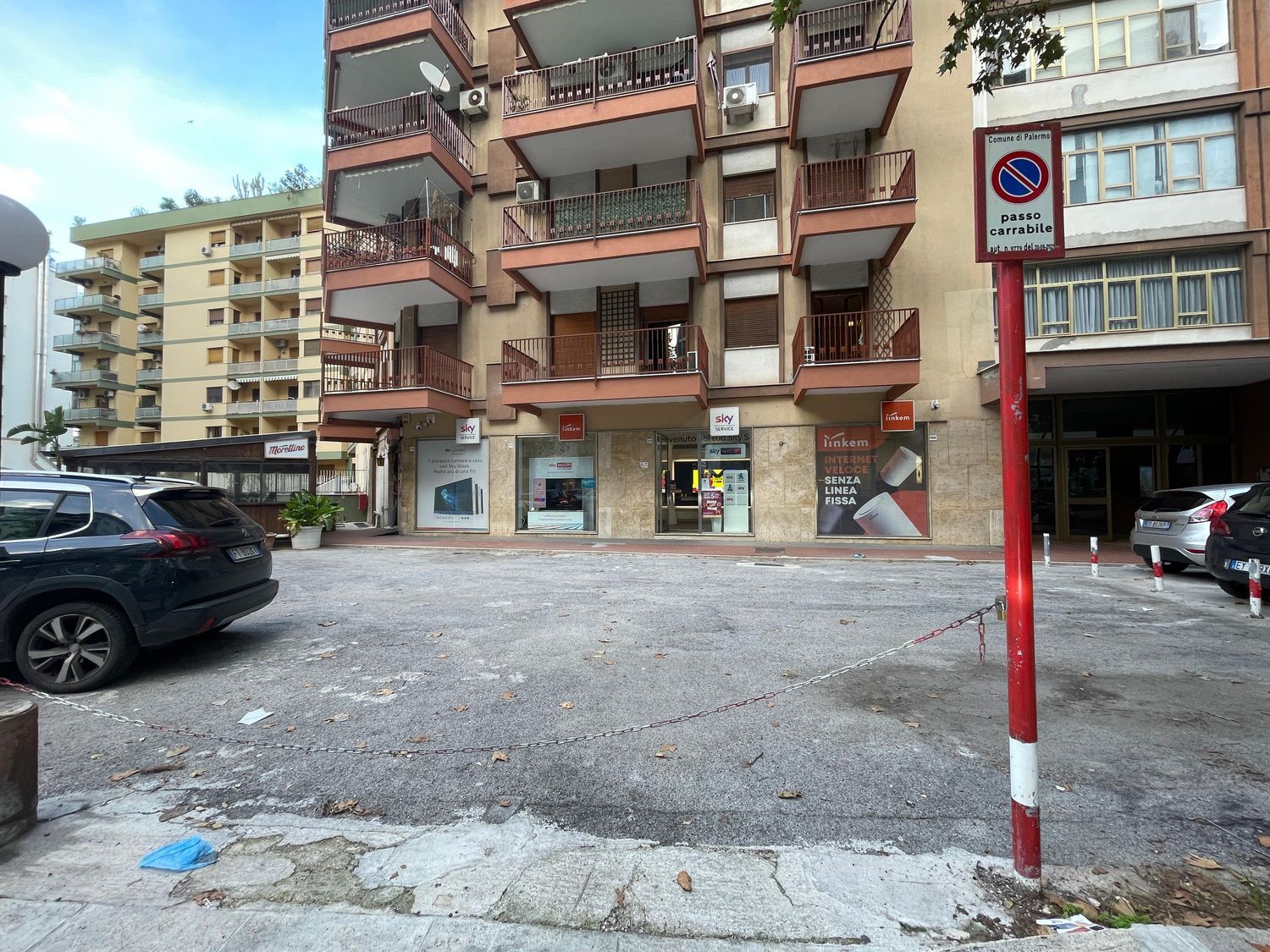 Locale commerciale in vendita in viale strasburgo 169, Palermo