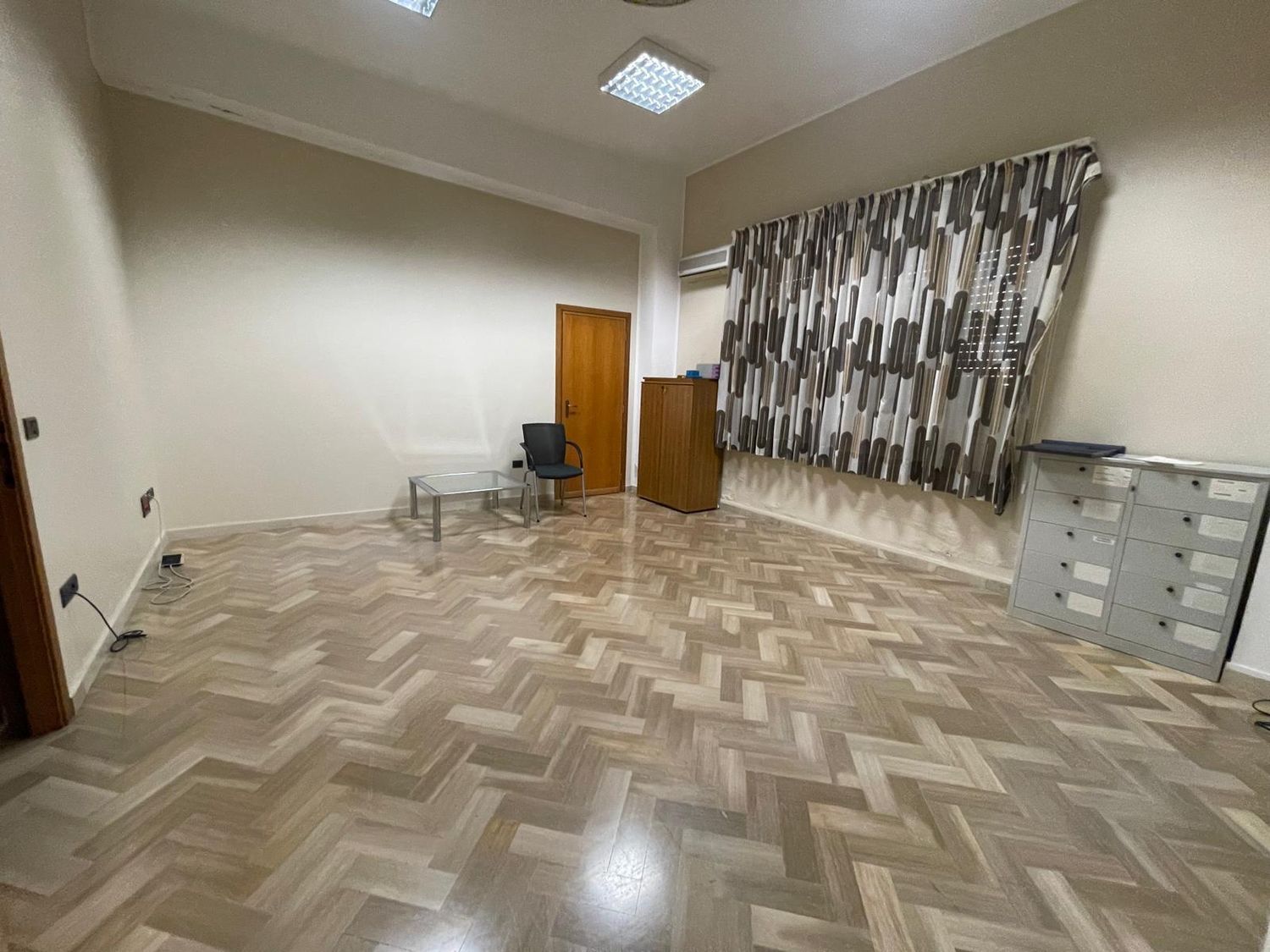 Ufficio in affitto in via ruggero marturano 30, Palermo