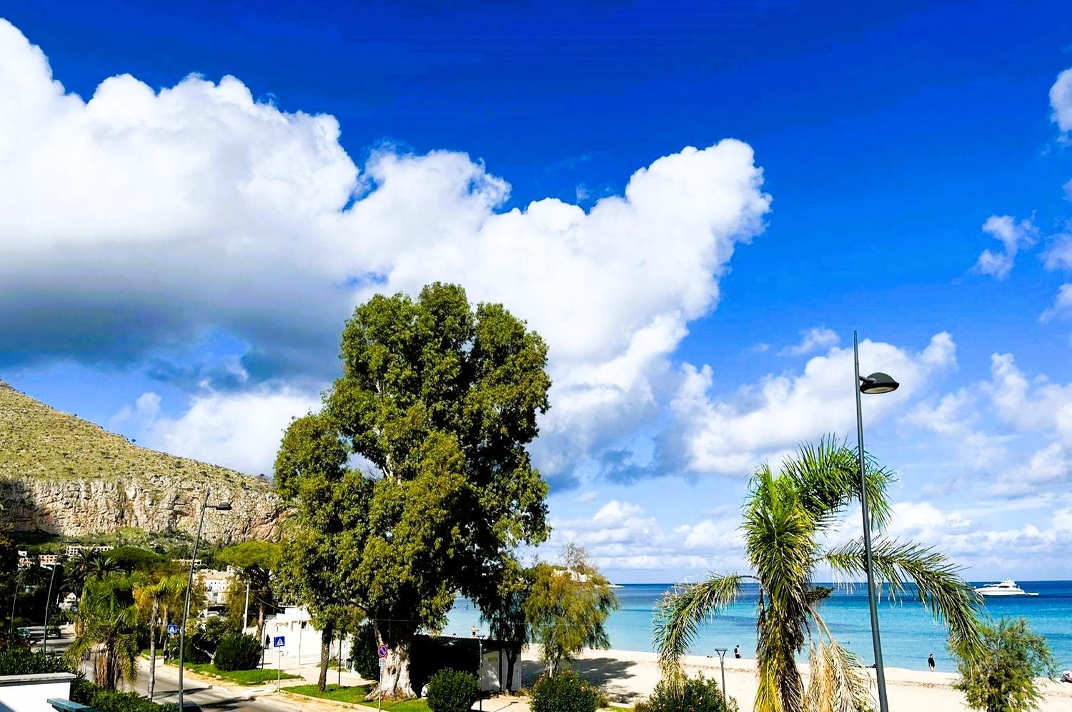 Villa in vendita in viale regina elena 0, Palermo