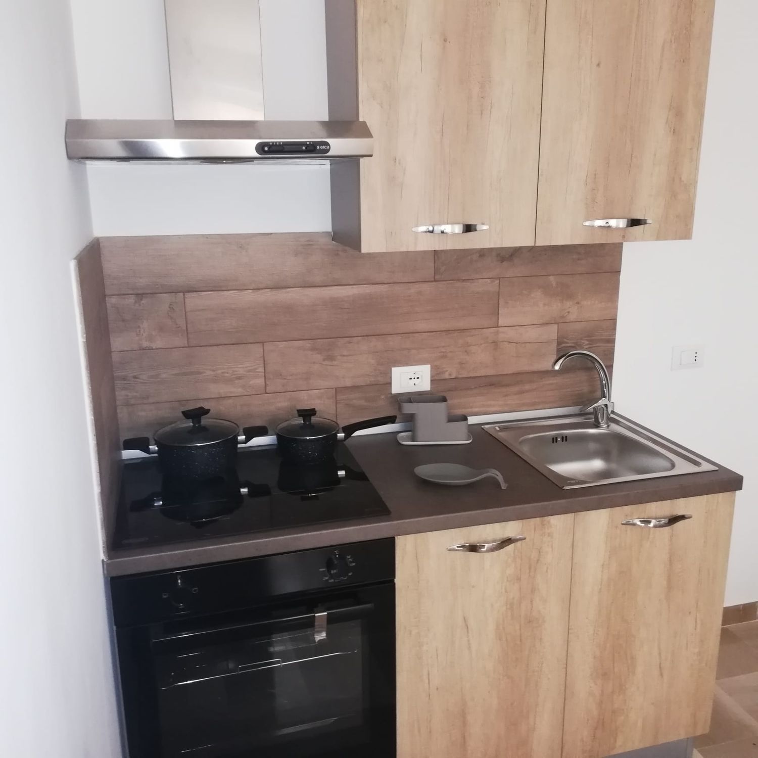 Bilocale in affitto in via mariano stabile 273, Palermo