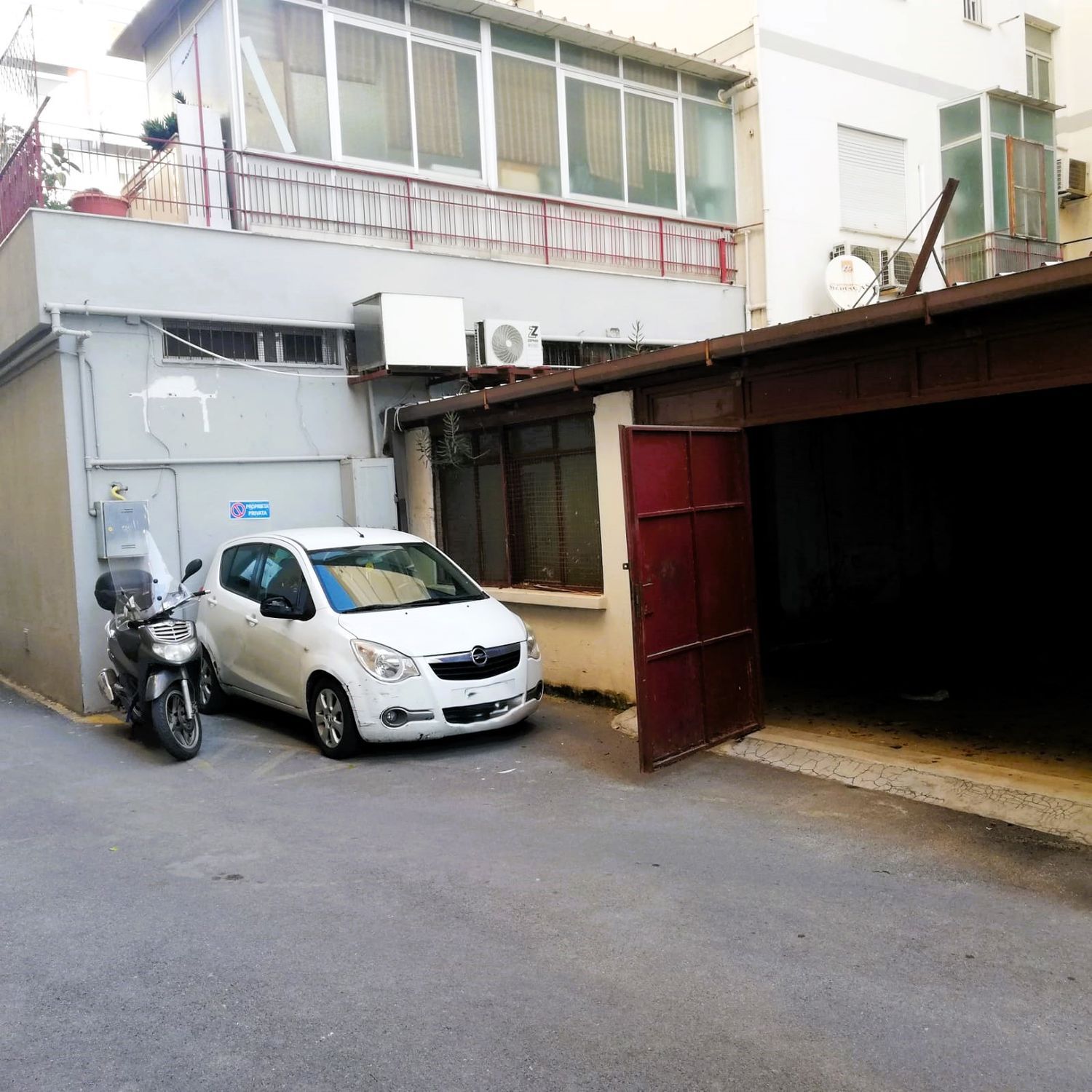 Locale commerciale in vendita in viale lazio 108, Palermo