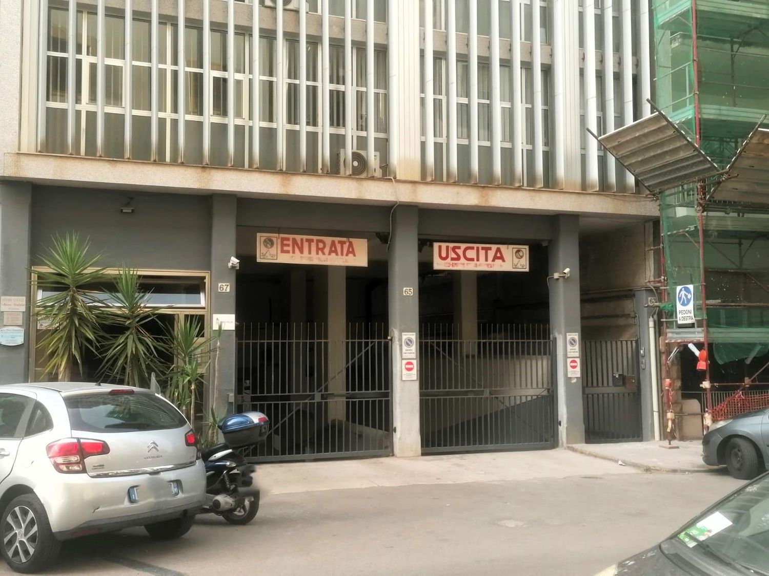 Box/Garage 10mq in affitto in via giovanni bonanno 65, Palermo