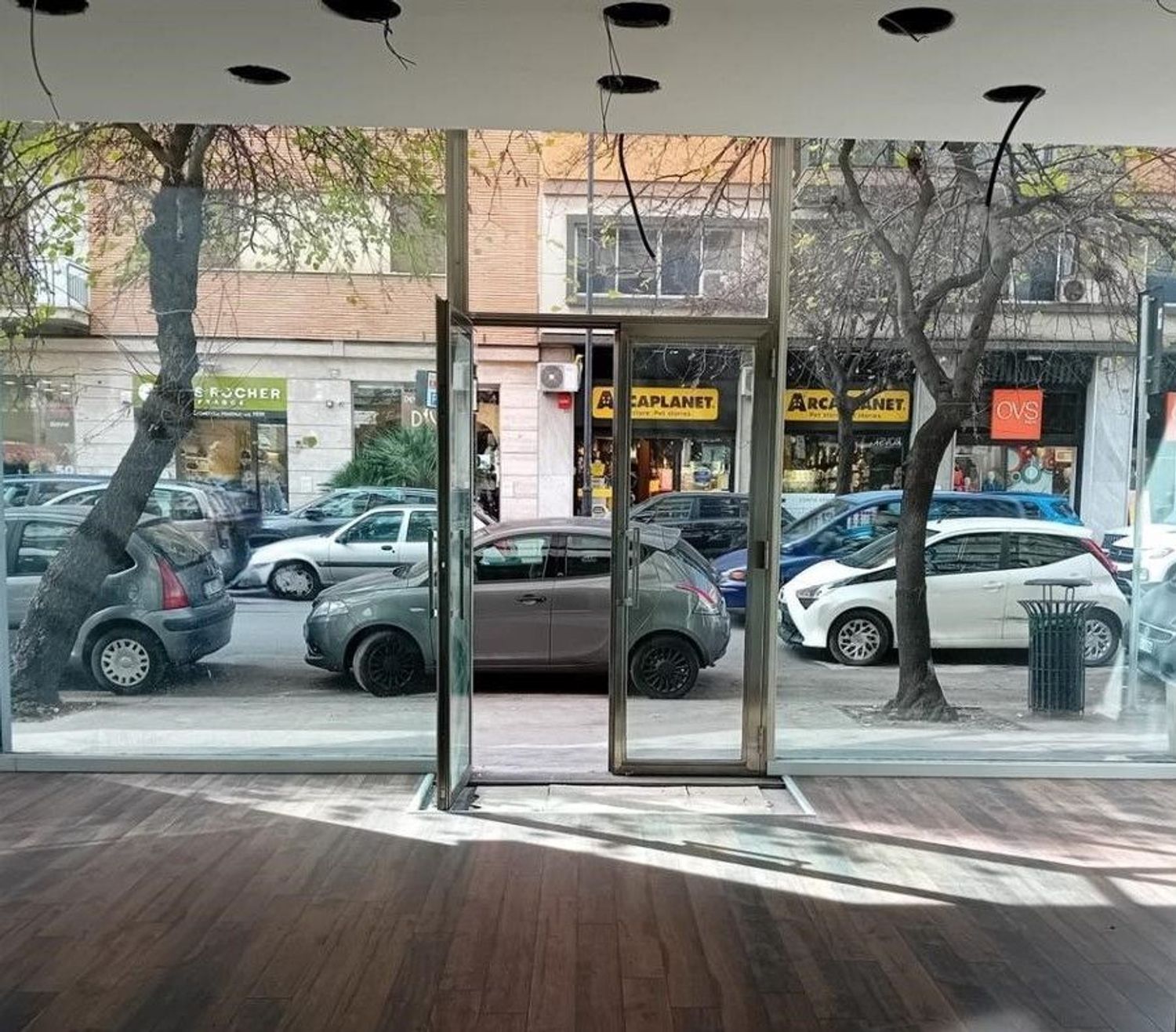 Locale commerciale in affitto in via terrasanta 131, Palermo