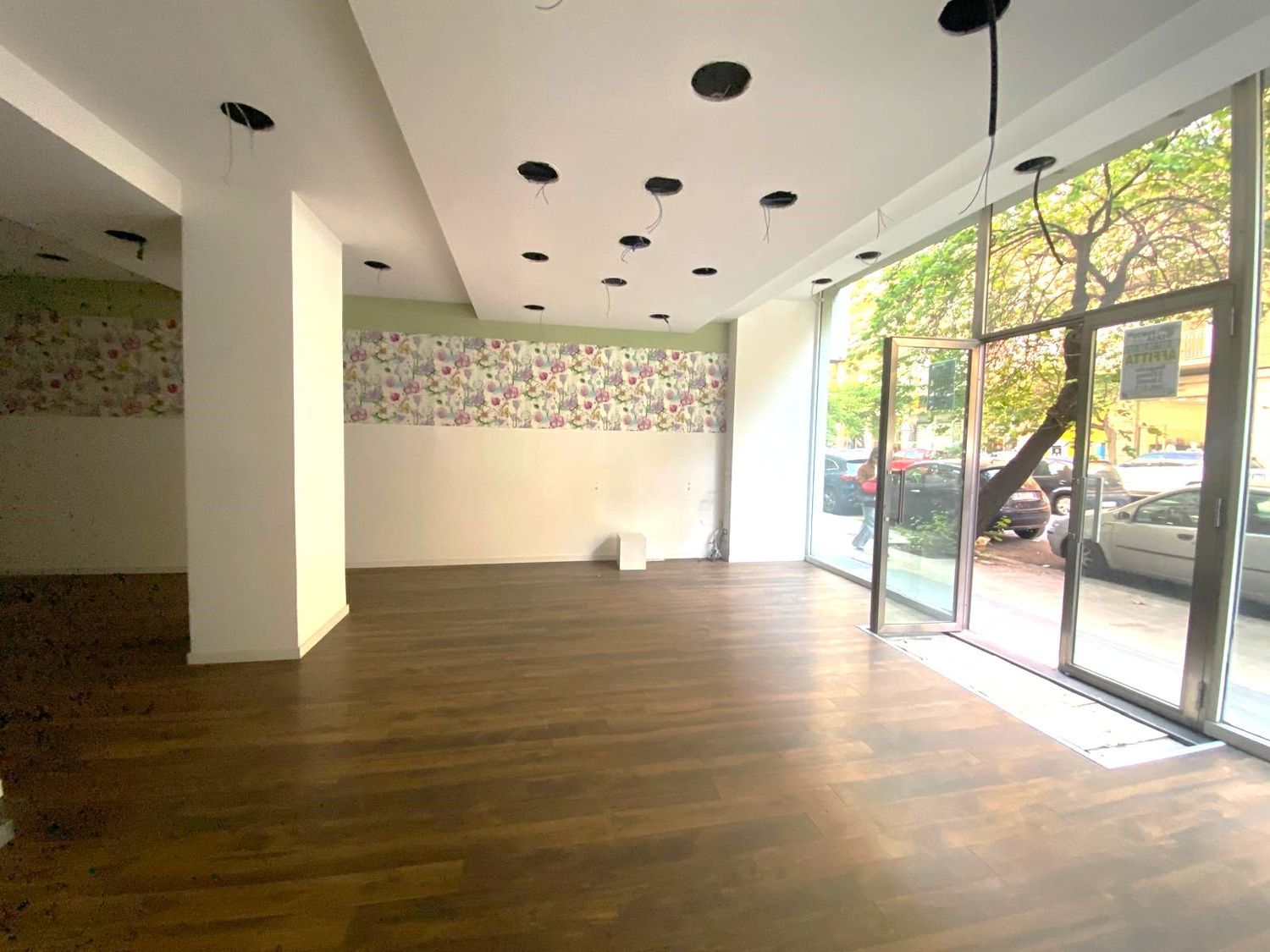 Locale commerciale in affitto in via terrasanta 131, Palermo