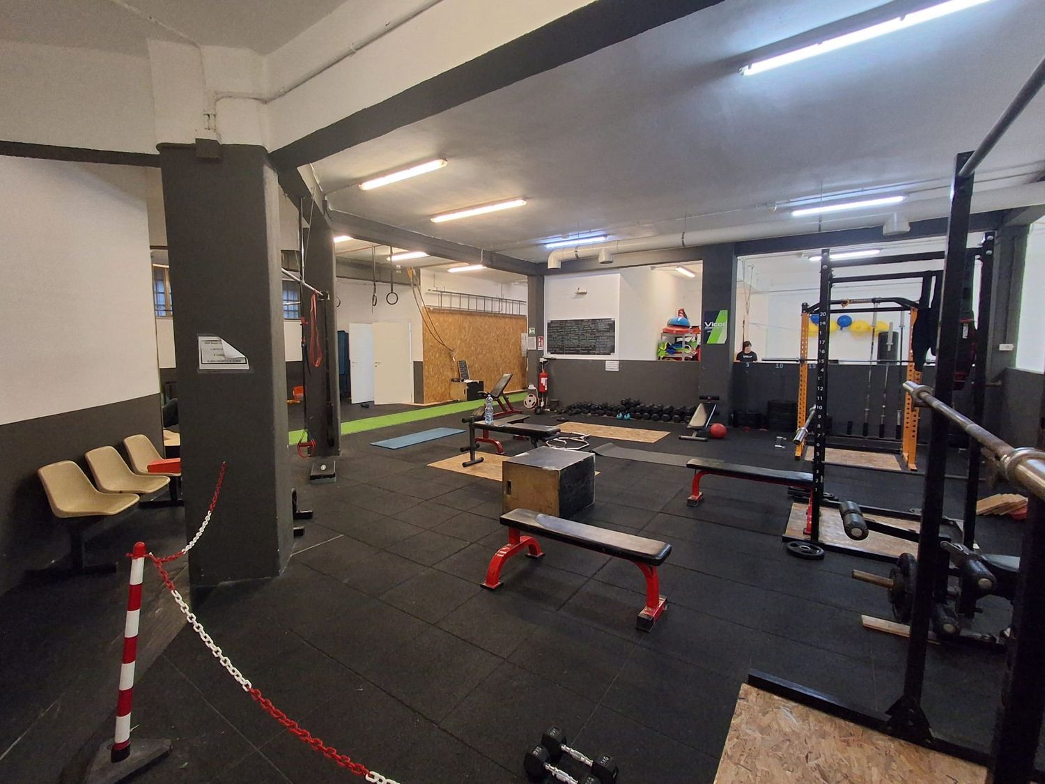 Locale commerciale in vendita in viale strasburgo 149, Palermo