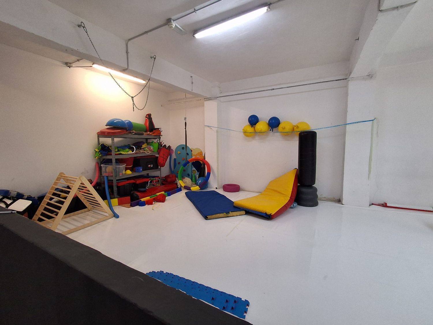 Locale commerciale in vendita in viale strasburgo 149, Palermo