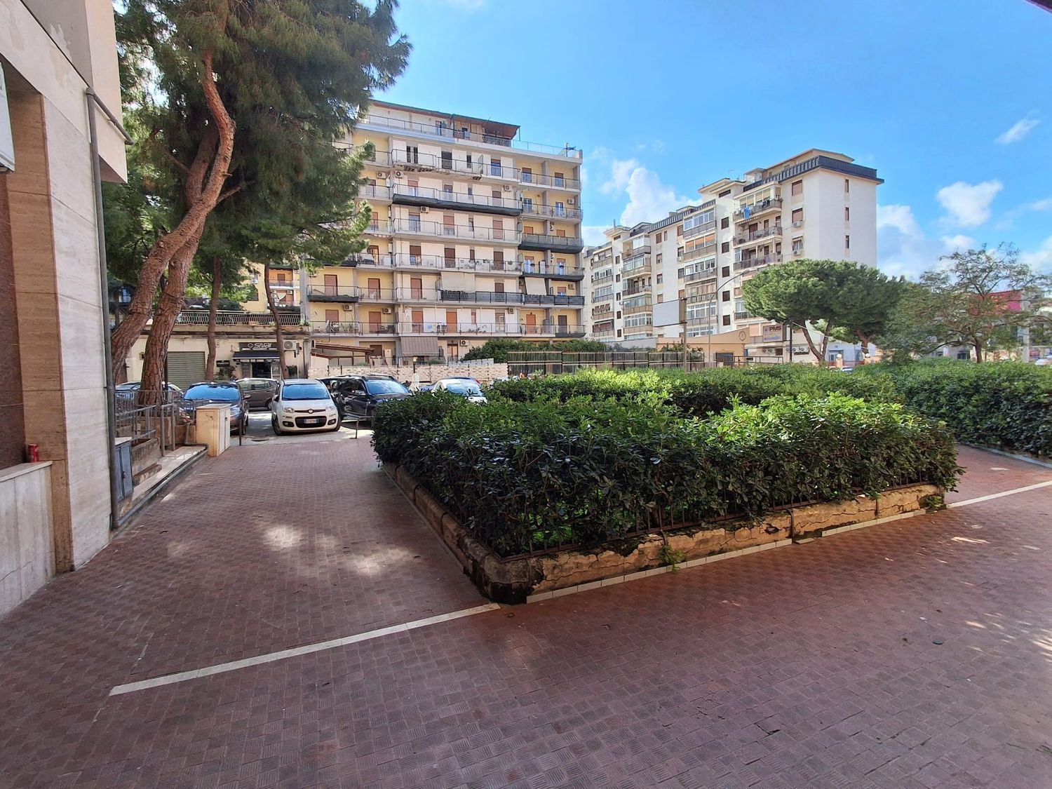 Locale commerciale in affitto in via via rinaldo d'aquino 28, Palermo