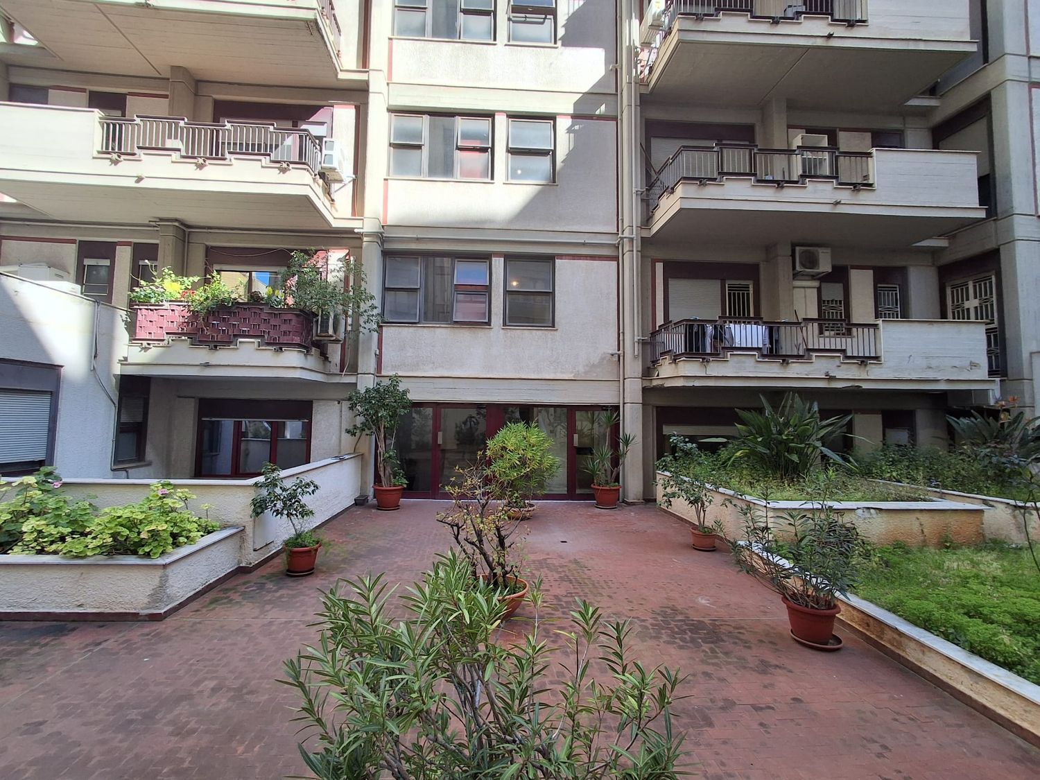 Loft in affitto in via via emanuele notarbartolo 11, Palermo