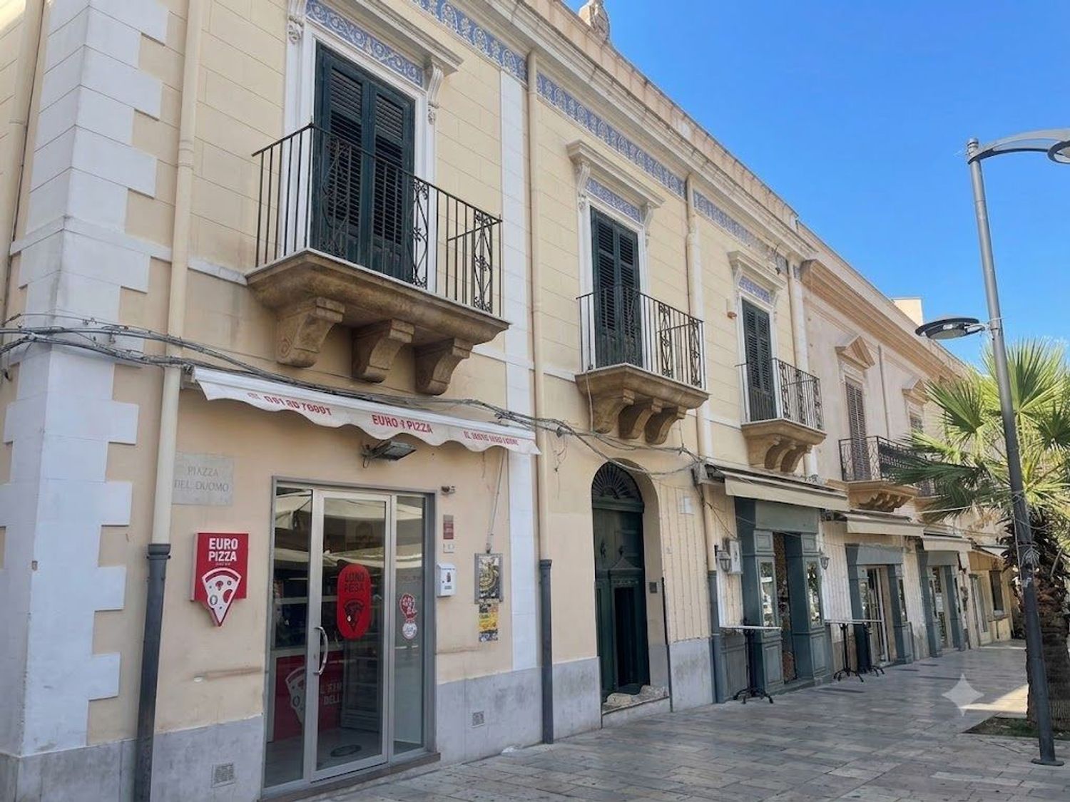 Loft vista mare in piazza piazza duomo 0, Terrasini