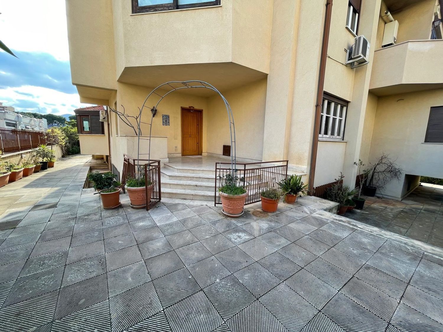 Villa in vendita in via via monti iblei 0, Palermo