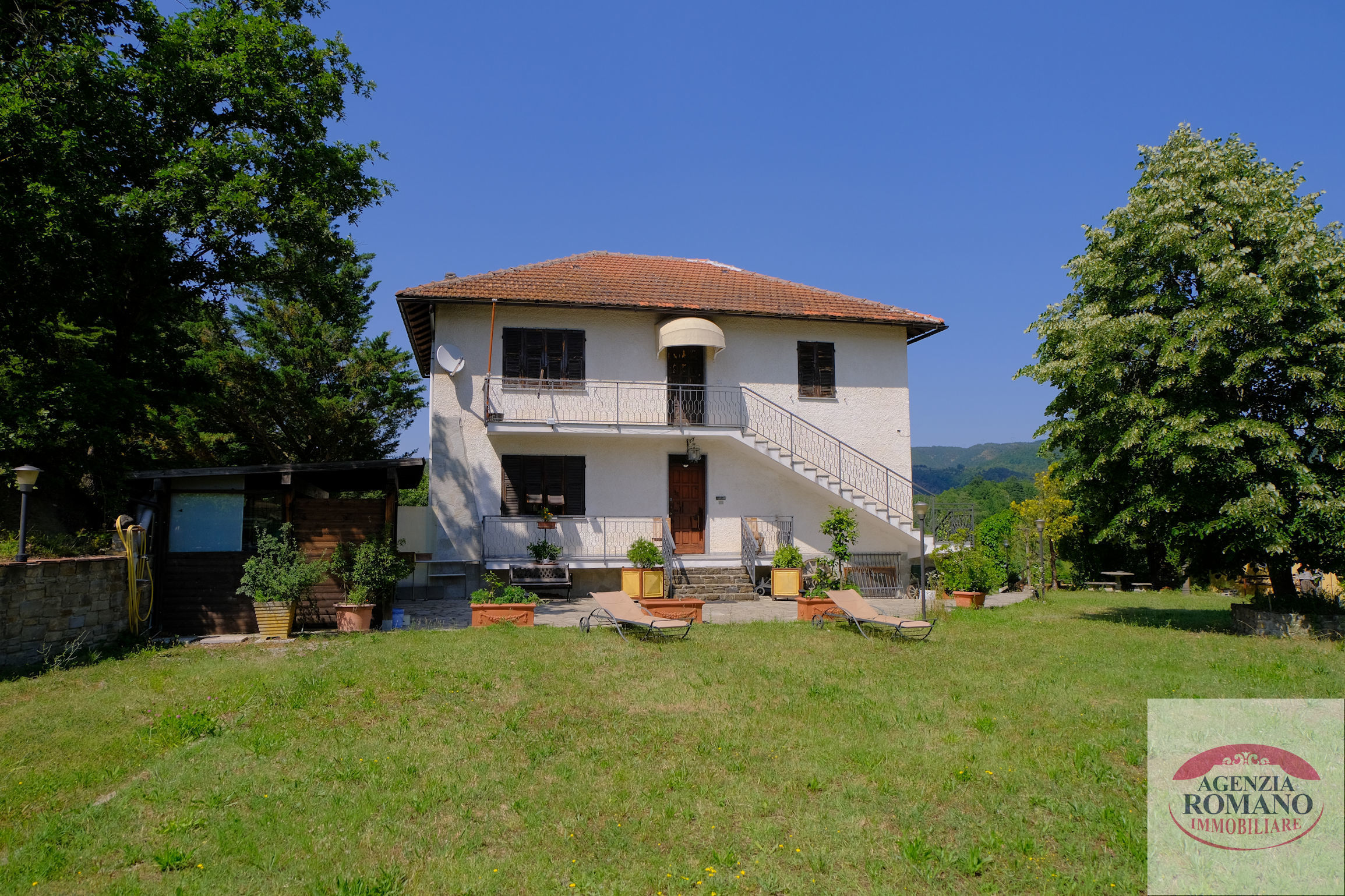 Casa indipendente con giardino in sp334 9, Sassello