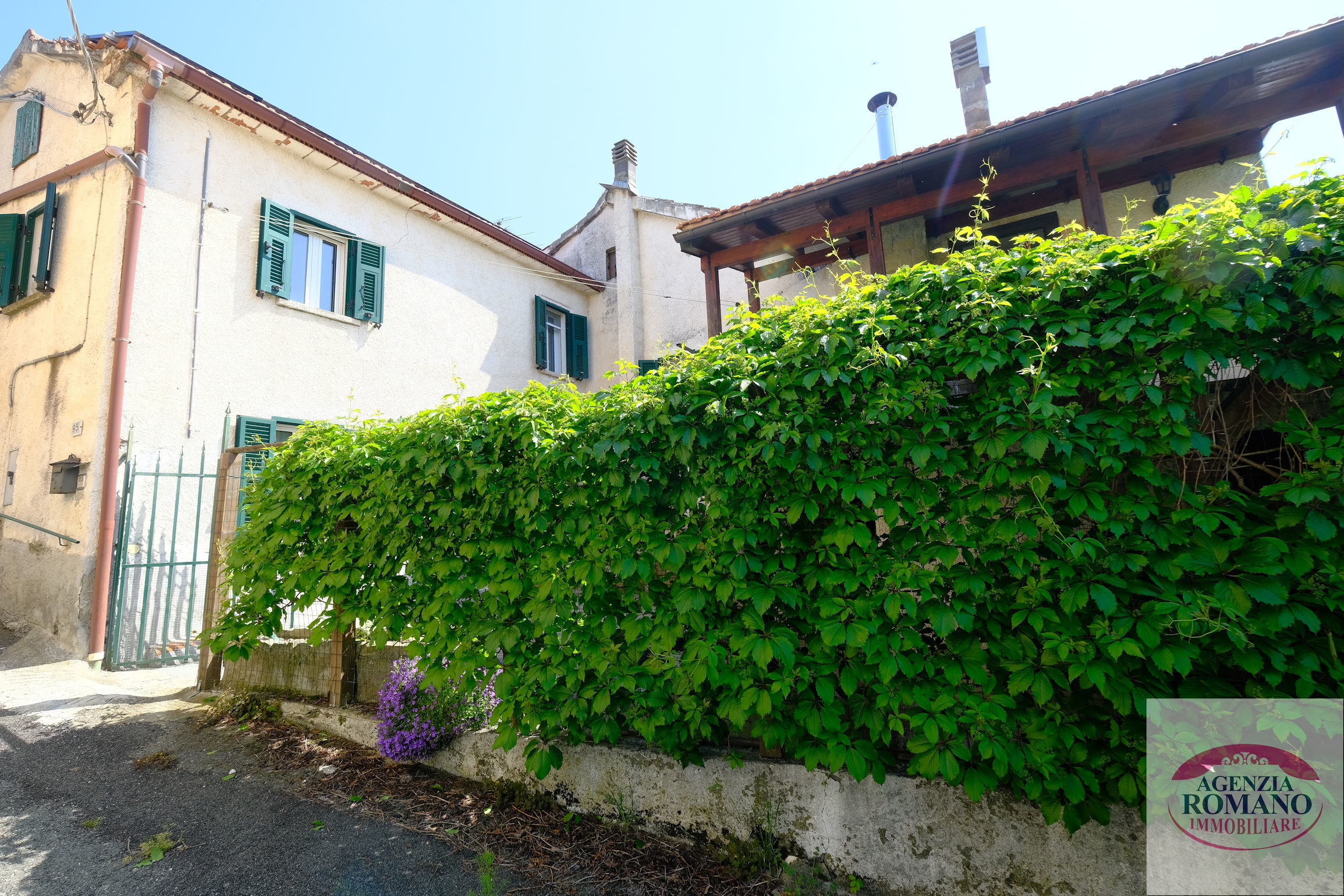 Casa indipendente con giardino a Ponzone