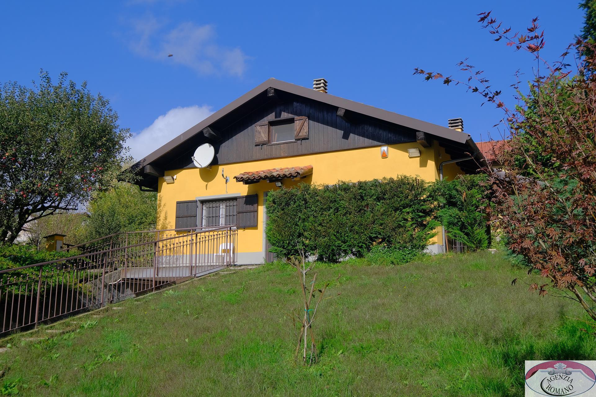 Villa con giardino in via dogli 1, Mioglia