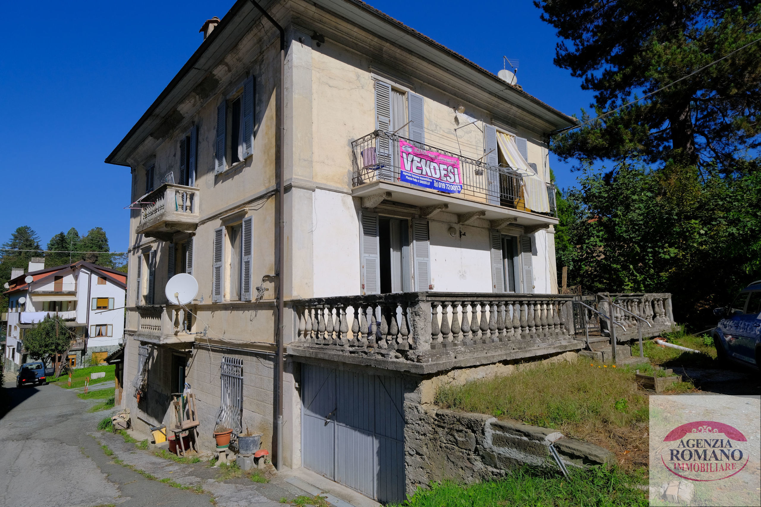 Casa indipendente con terrazzo a Sassello