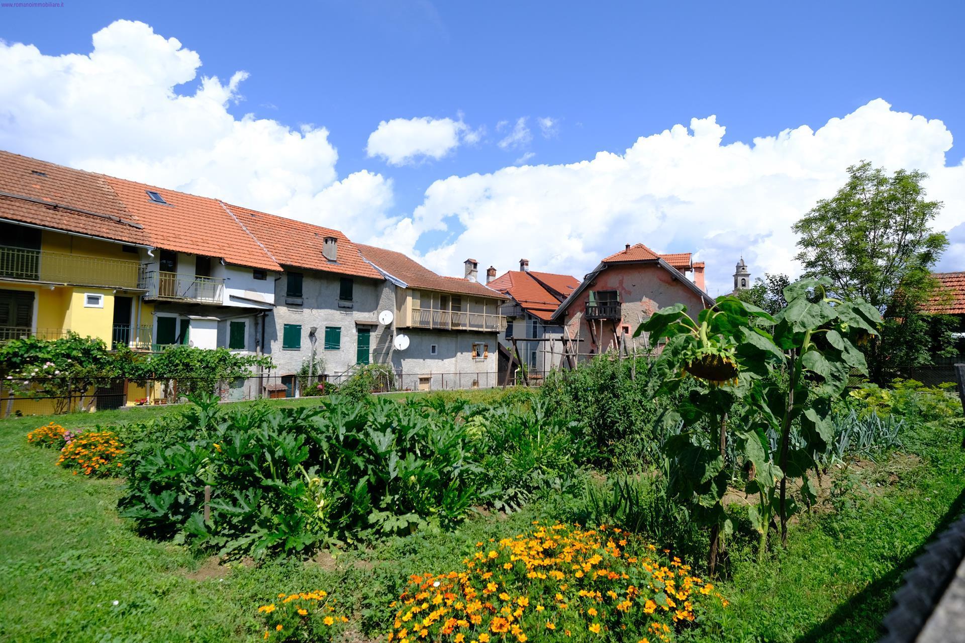 casa indipendente in vendita a Sassello