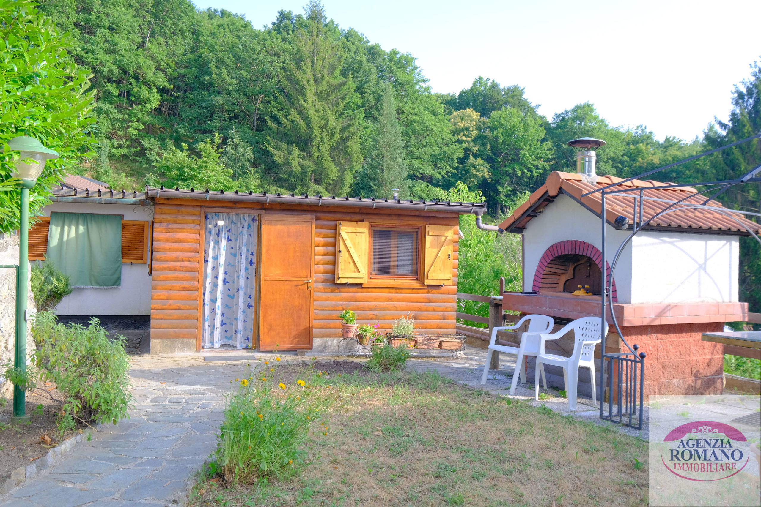 Casa indipendente con giardino in via vallescura 9, Urbe