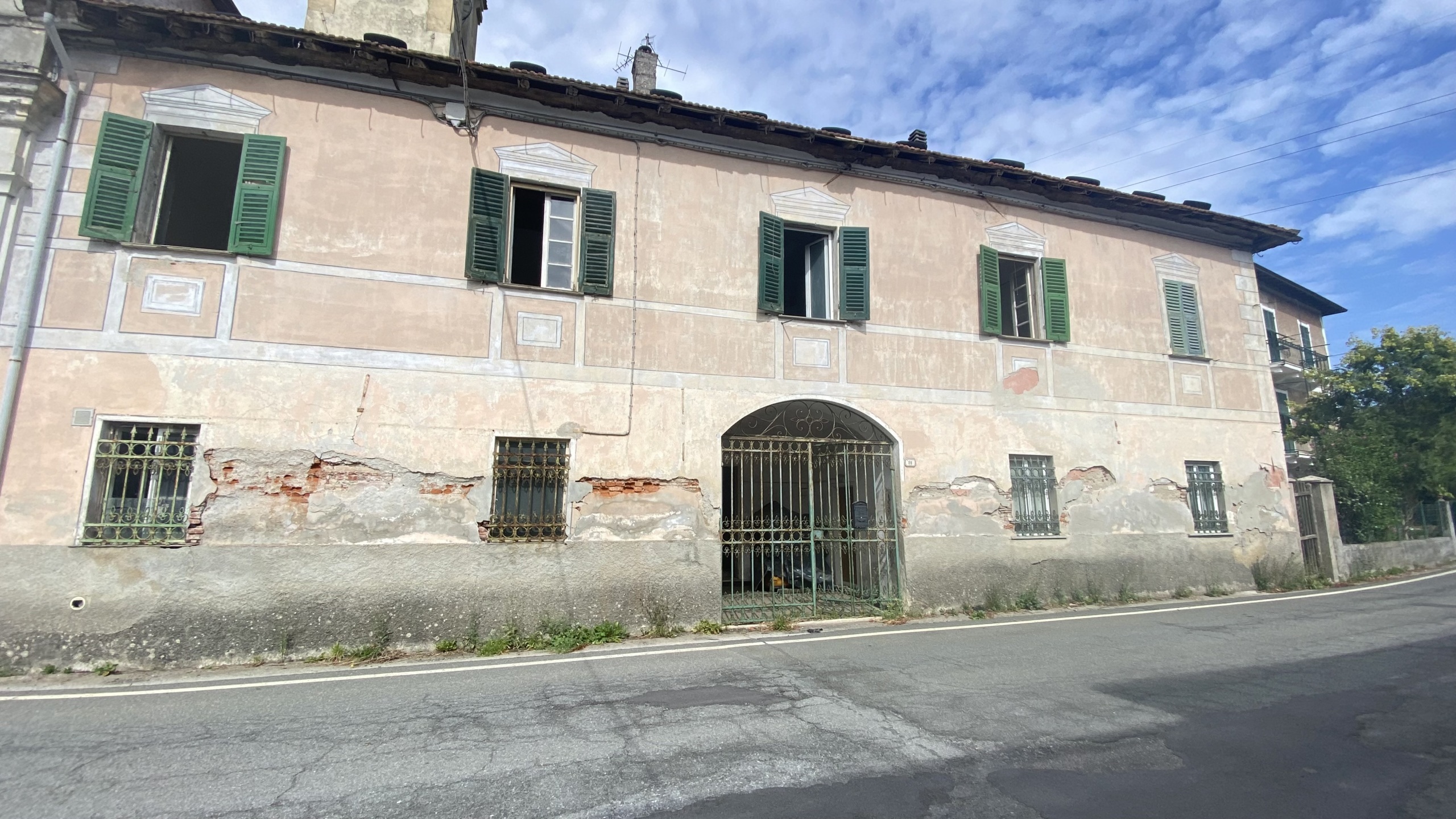 Appartamento da ristrutturare in loc. carmine, Pontinvrea