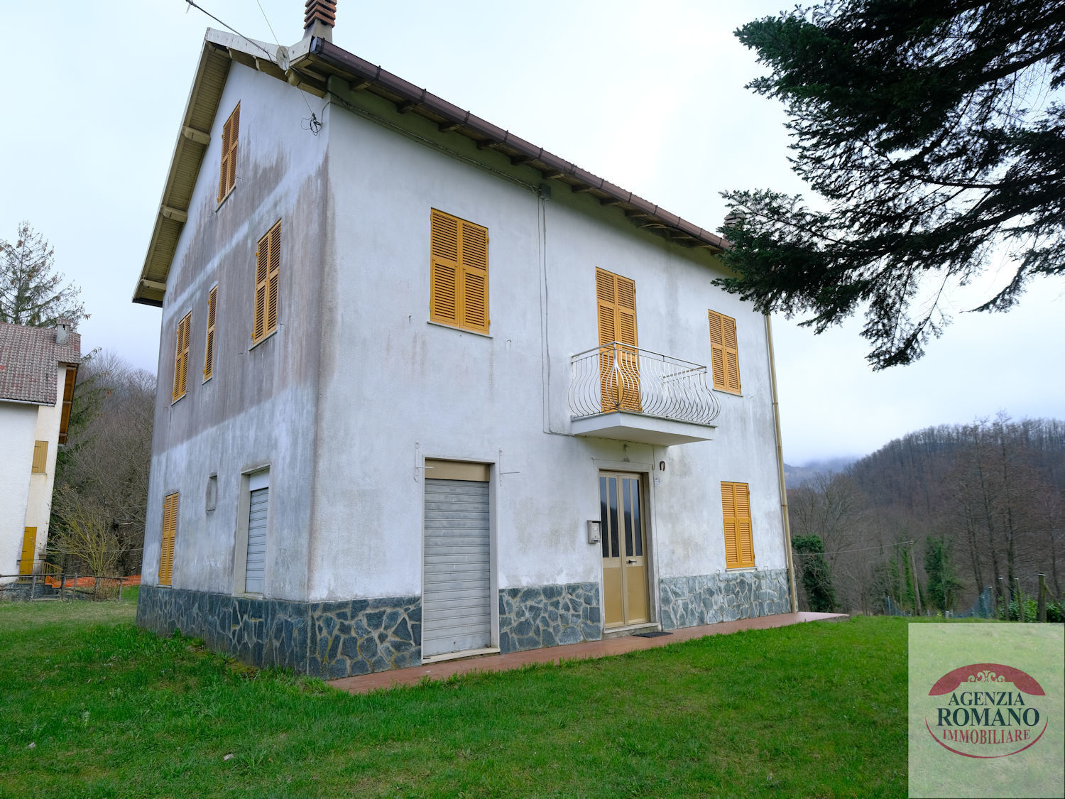 Casa indipendente da ristrutturare a Urbe