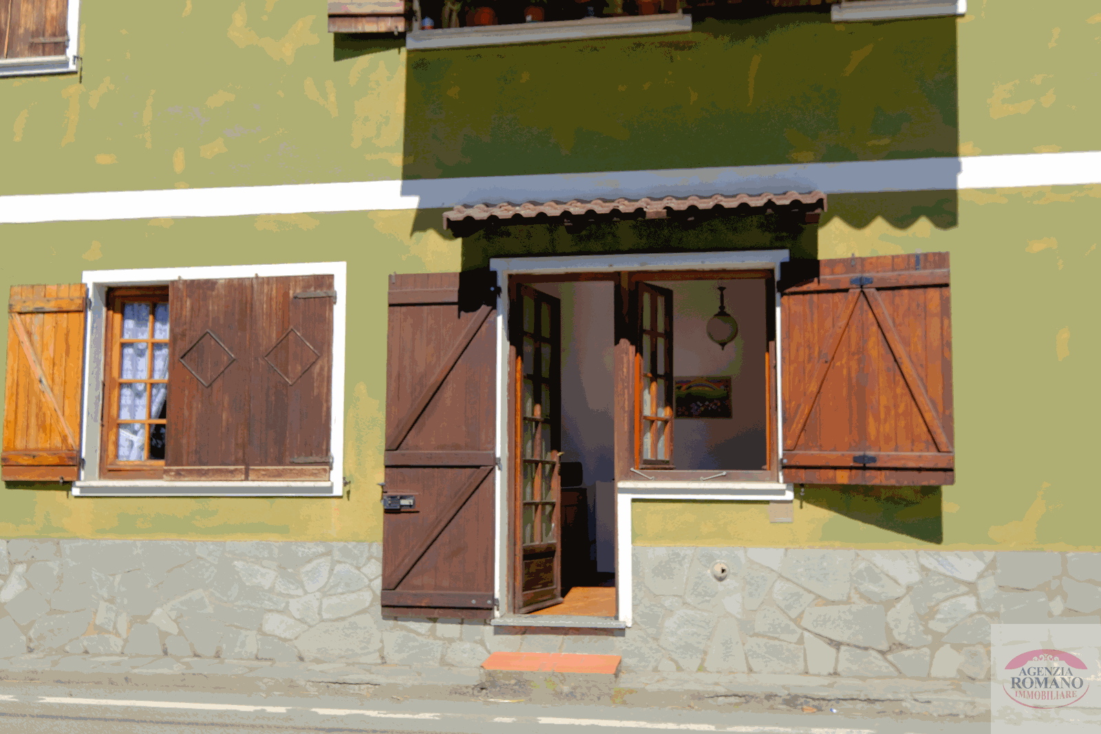 Trilocale da ristrutturare in localit piancastagna 85, Ponzone