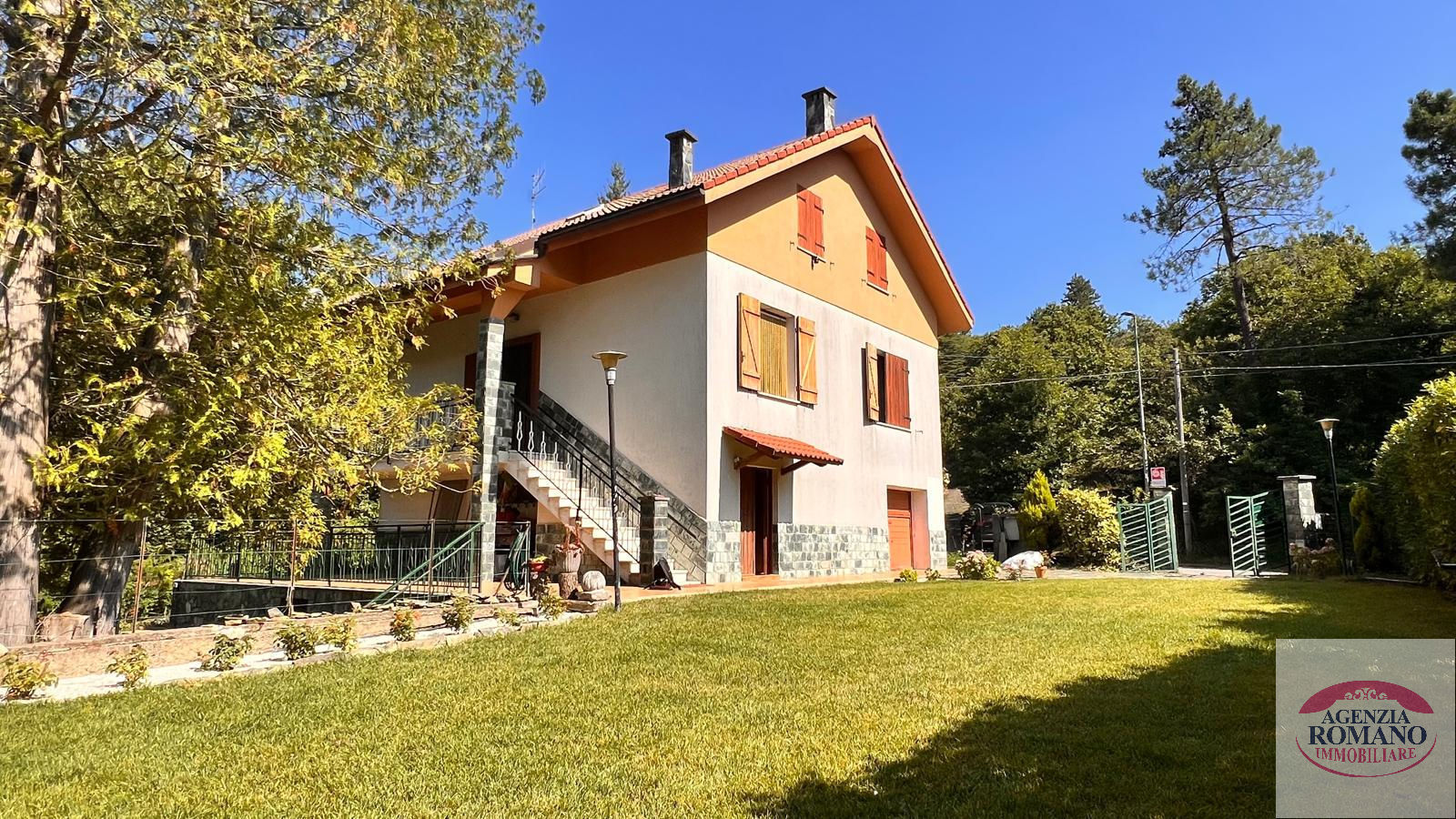 Casa indipendente con giardino in via camp 42, Urbe