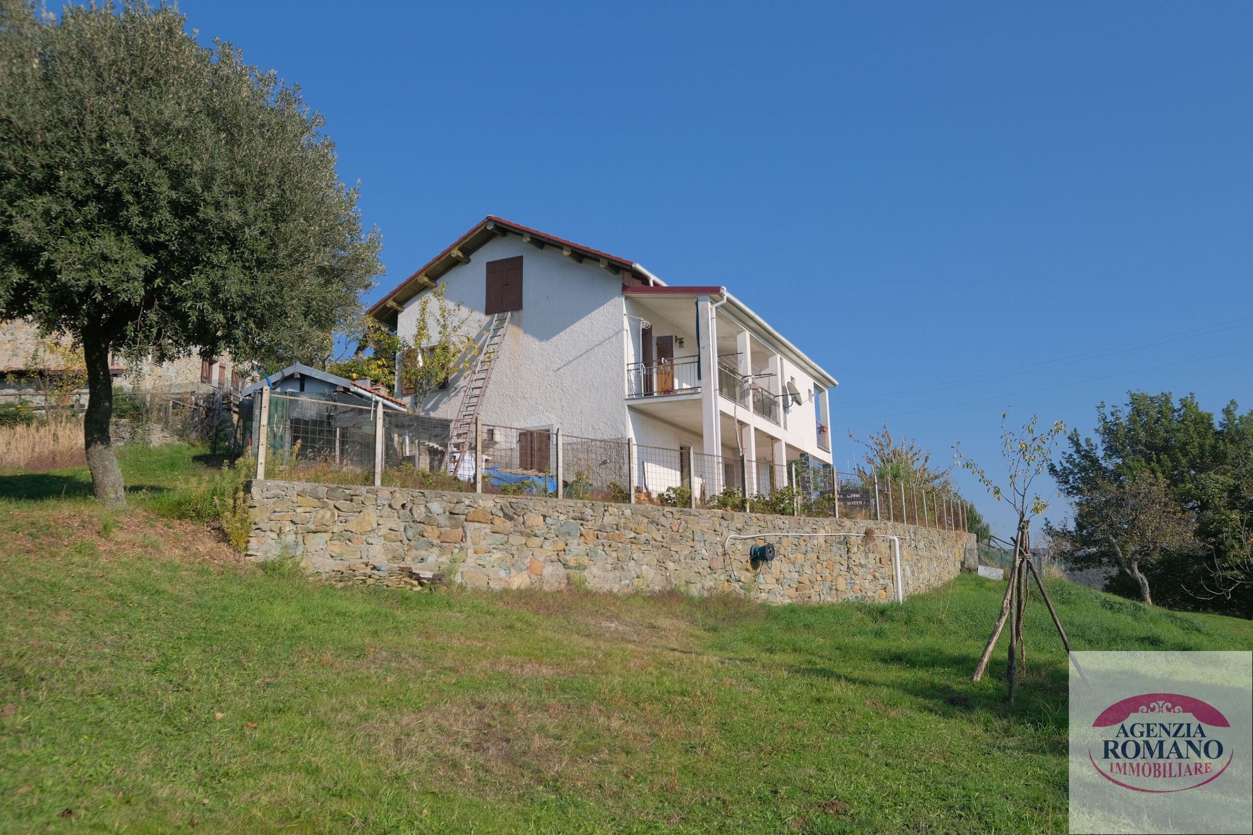 Casa indipendente con giardino in frazione moretti 140, Ponzone