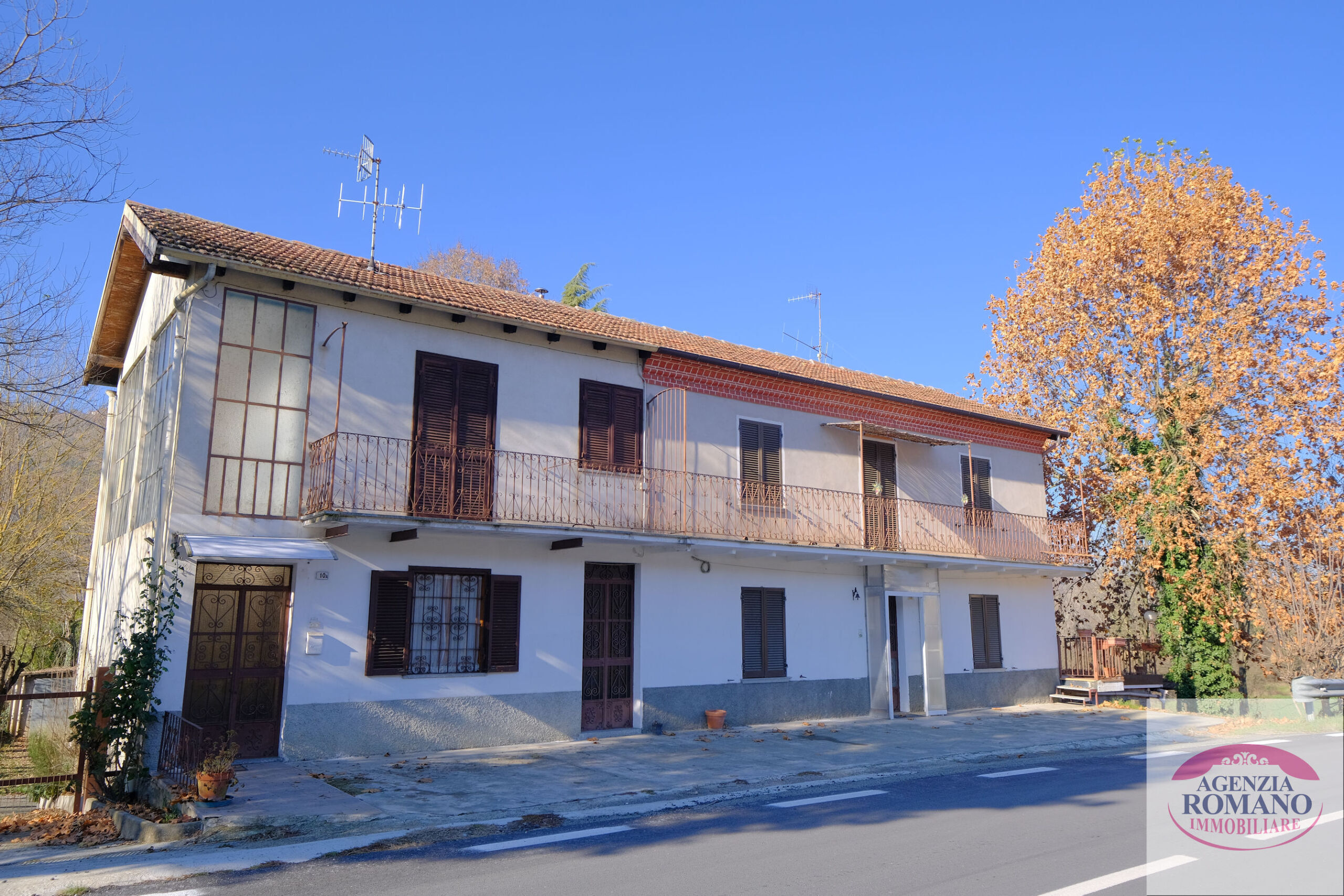 Casa indipendente con giardino in sp334 48, Melazzo