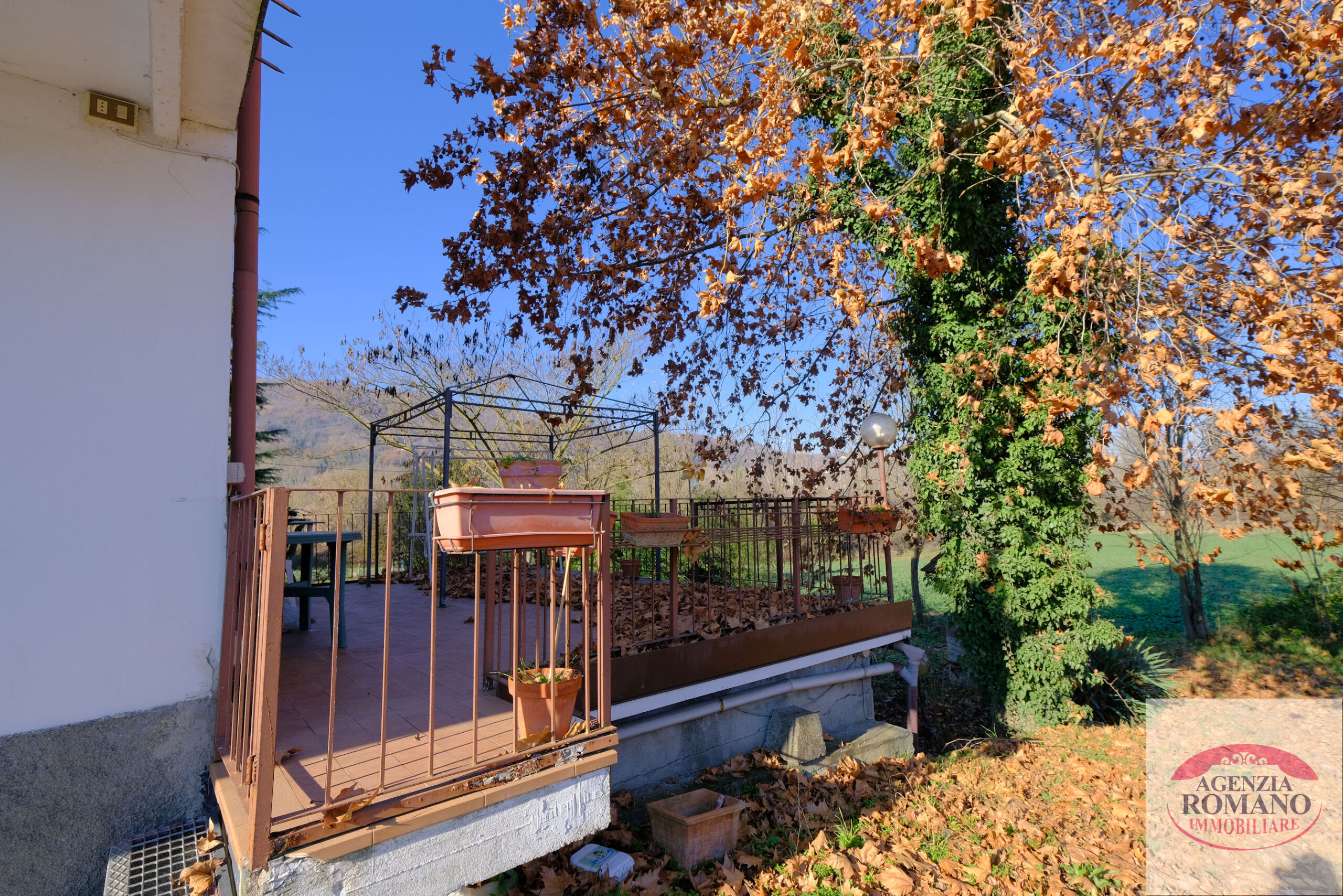 Casa indipendente con giardino in sp334 48, Melazzo