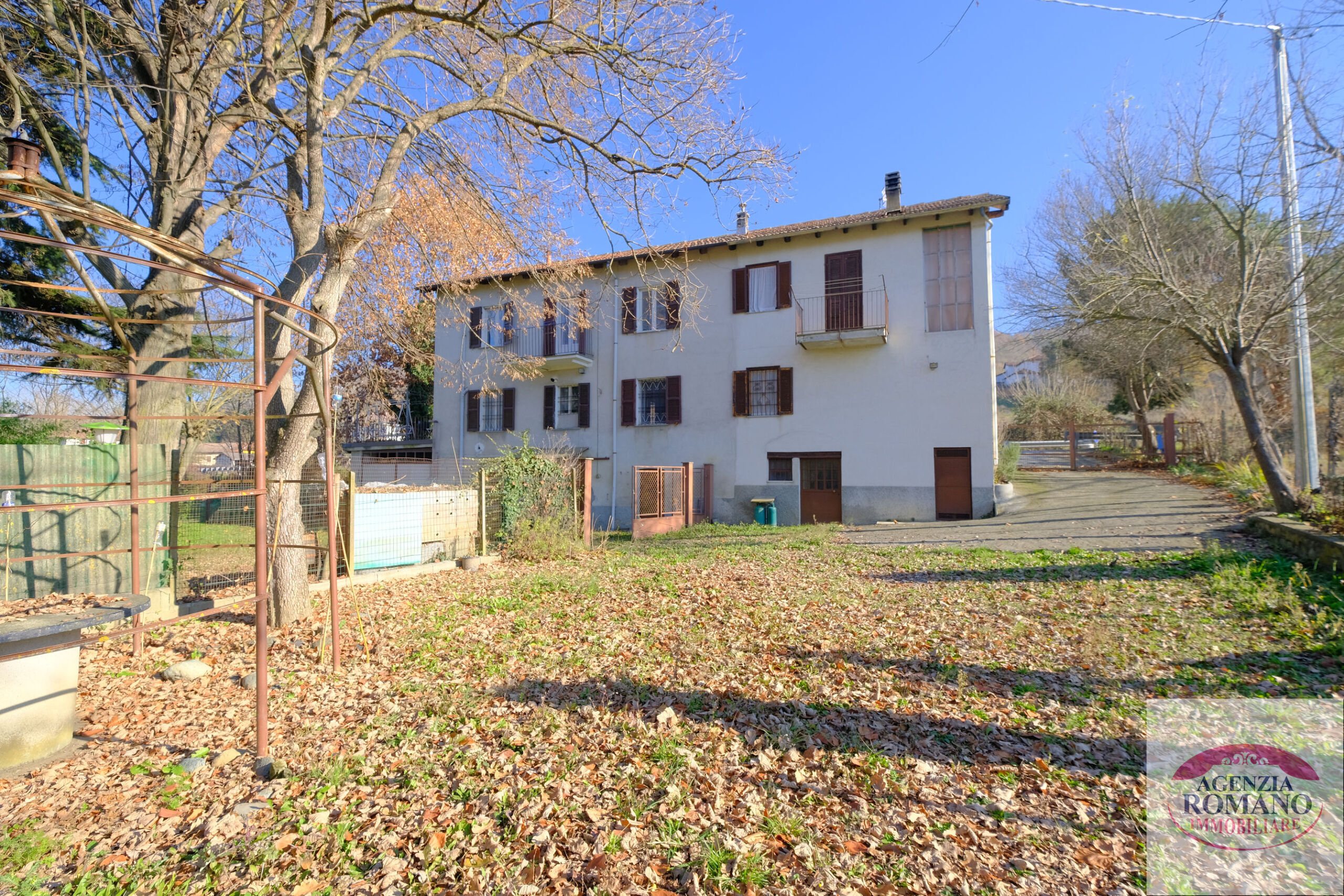Casa indipendente con giardino in sp334 48, Melazzo