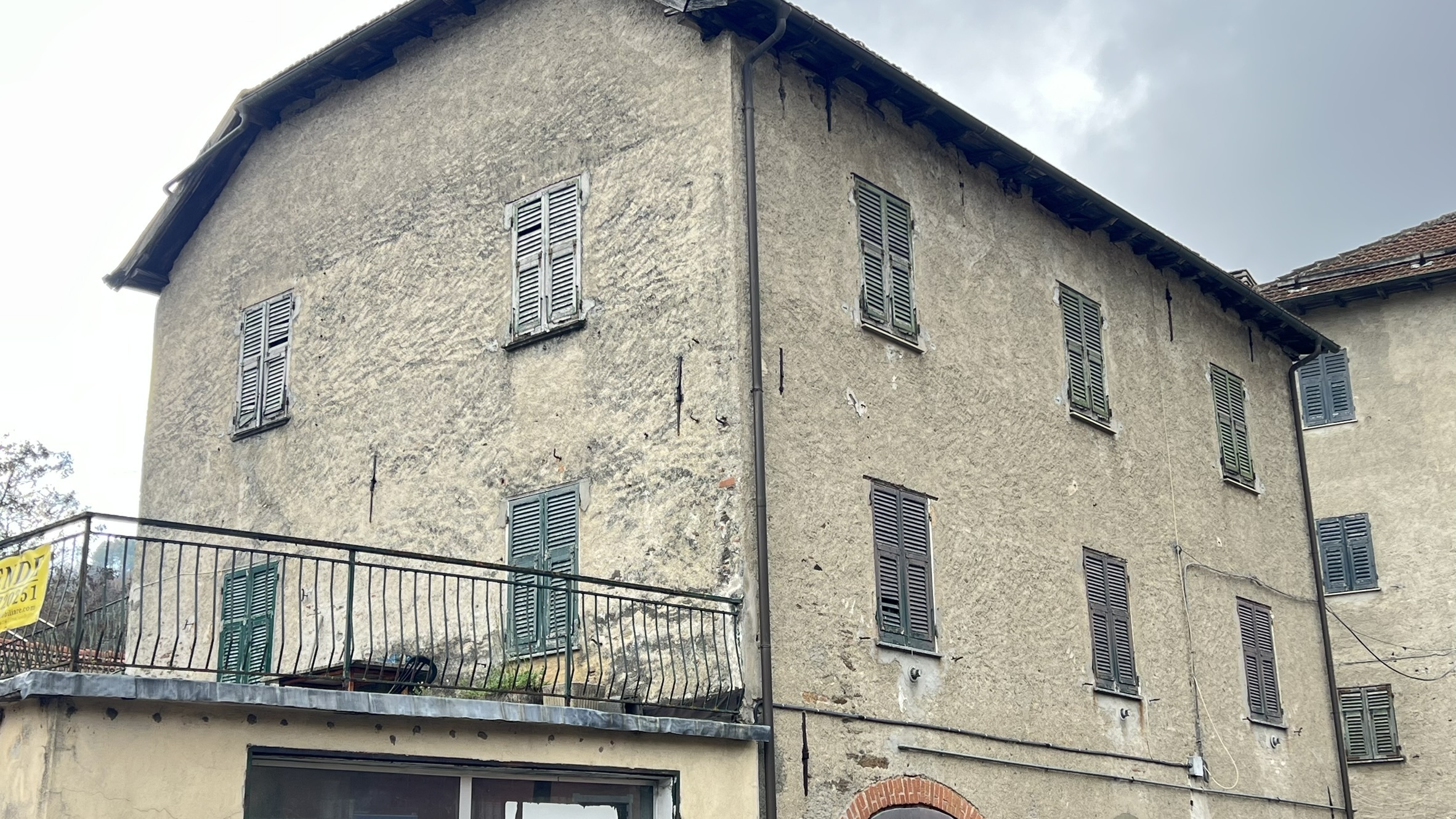 Casa indipendente con terrazzo in sp334 9, Sassello