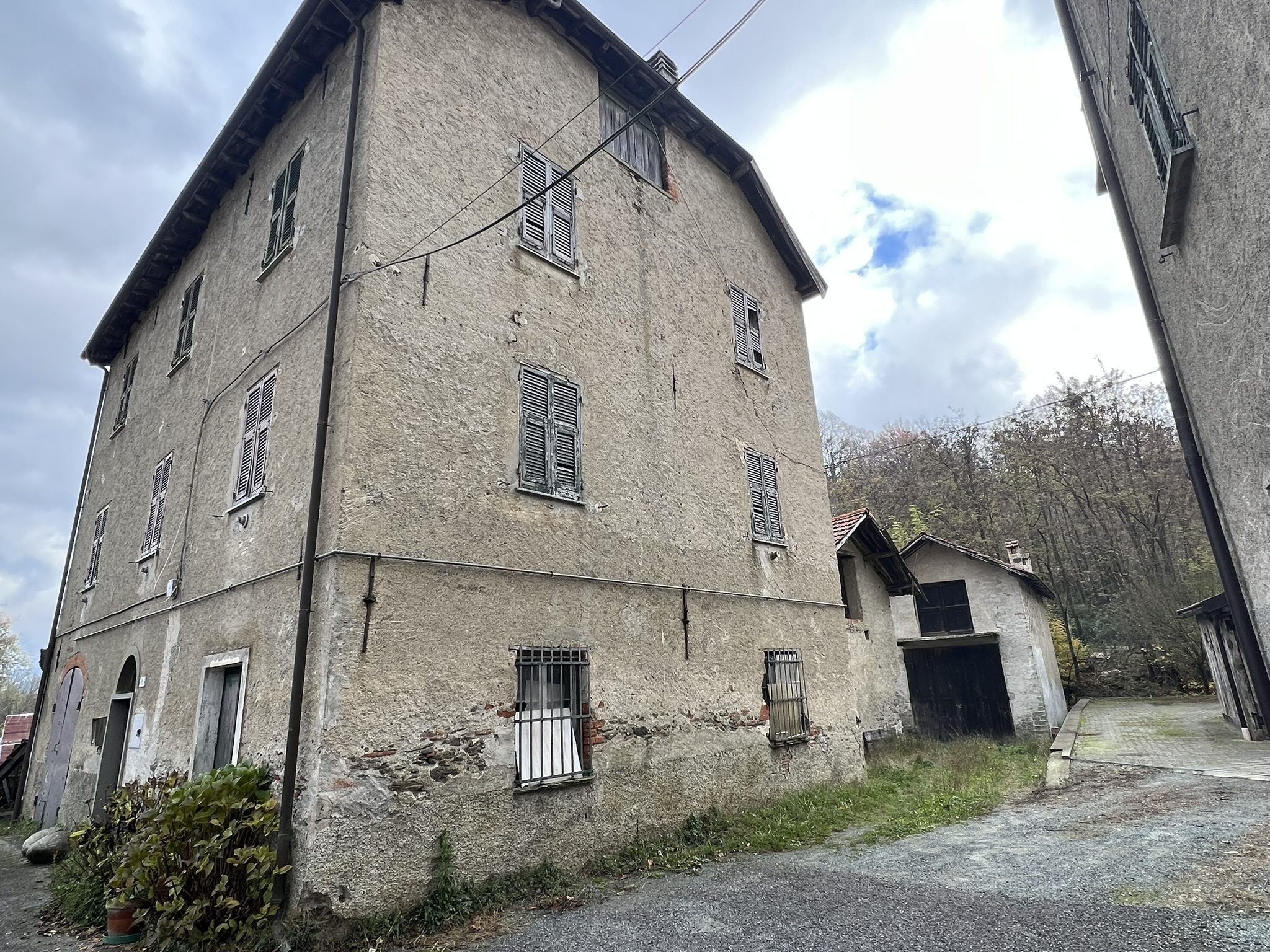 Casa indipendente con terrazzo in sp334 9, Sassello