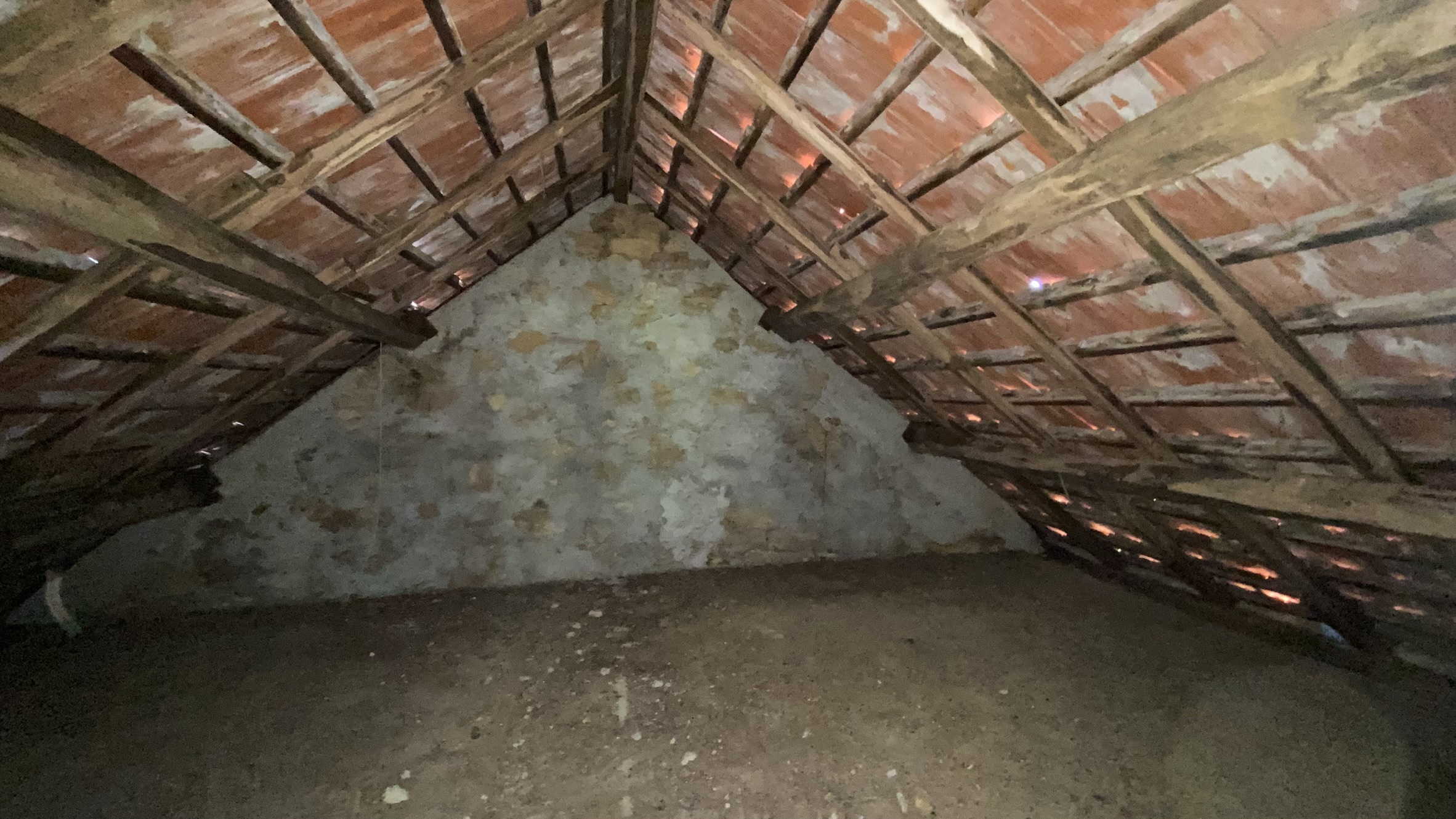 Casa indipendente con giardino in via acque 6, Pontinvrea