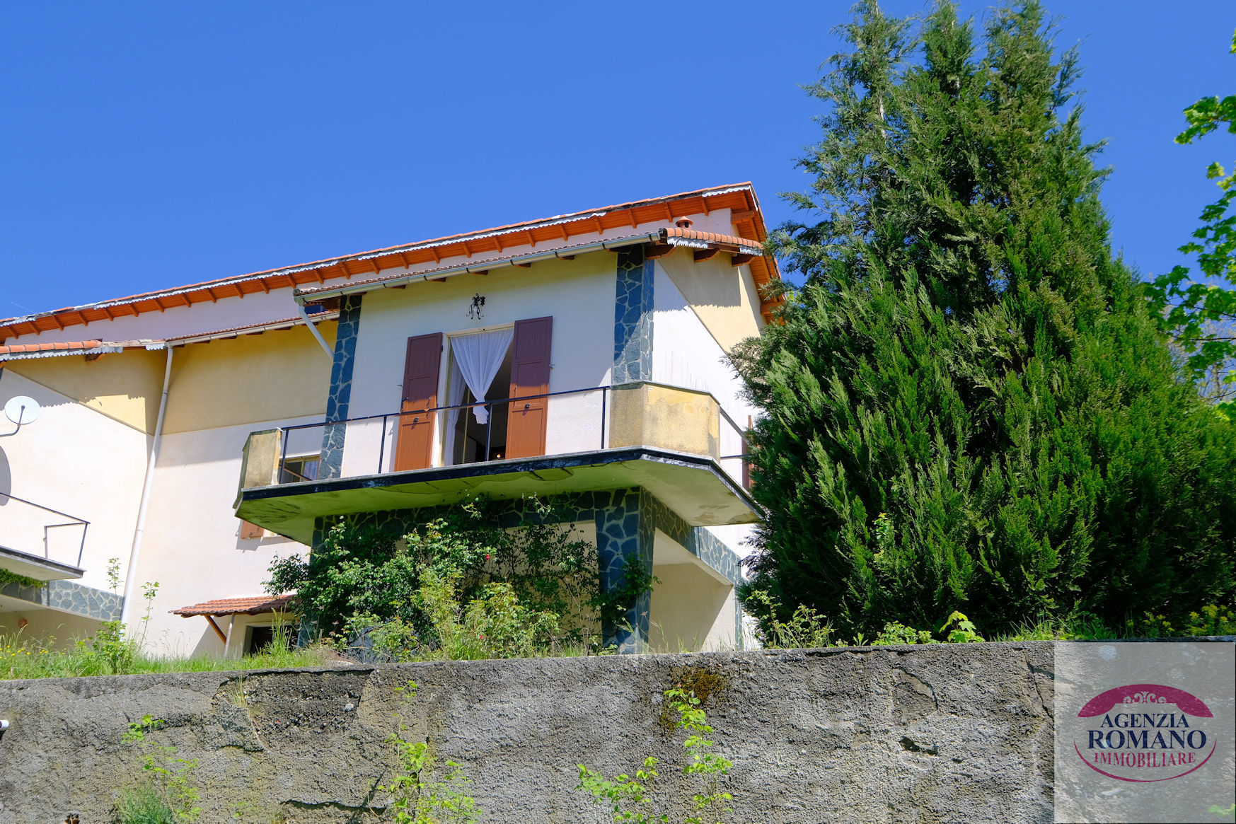 Casa indipendente con giardino a Pontinvrea