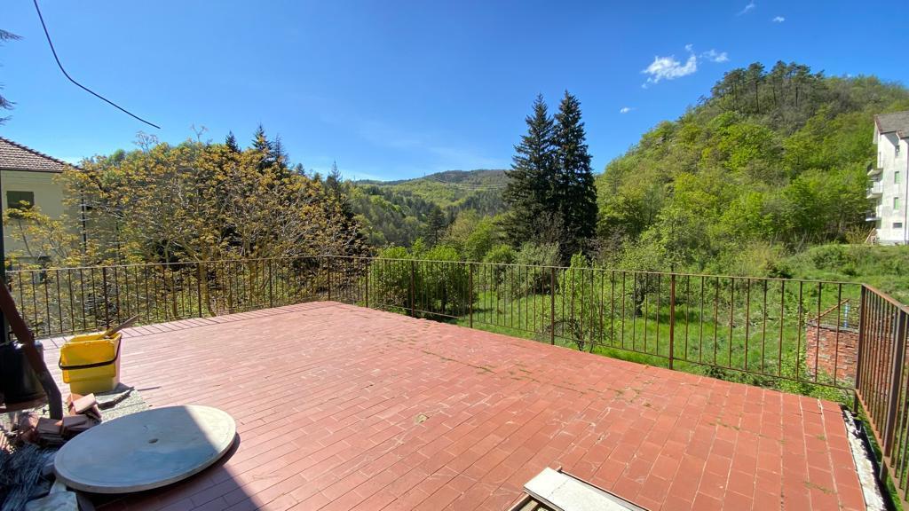 Appartamento con giardino in via roma 10, Urbe