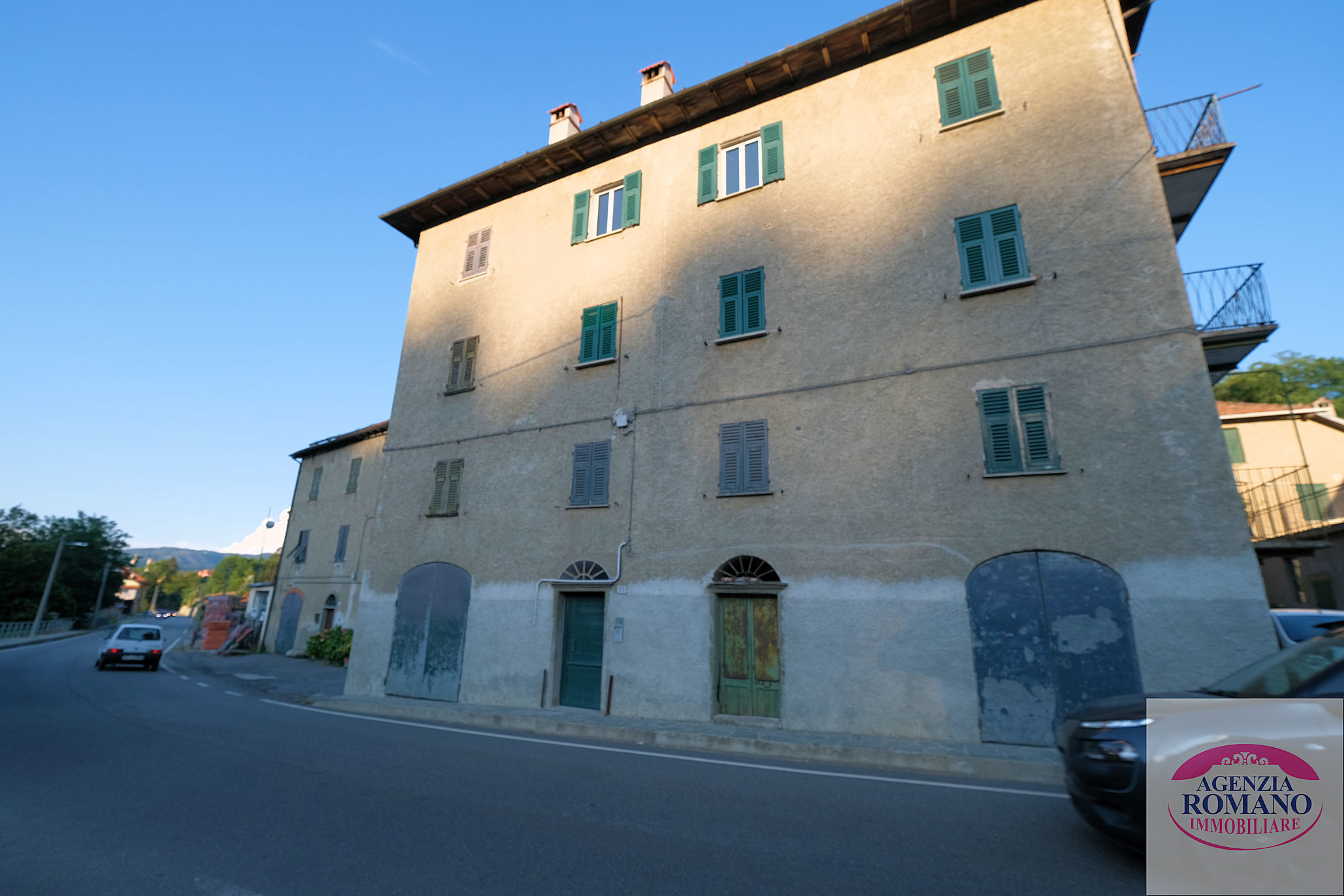 Bilocale da ristrutturare in localit� badani 11, Sassello