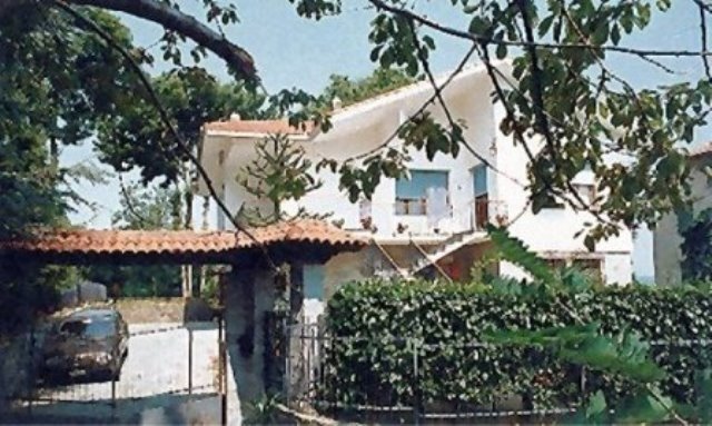 Casa indipendente in vendita a Sassello