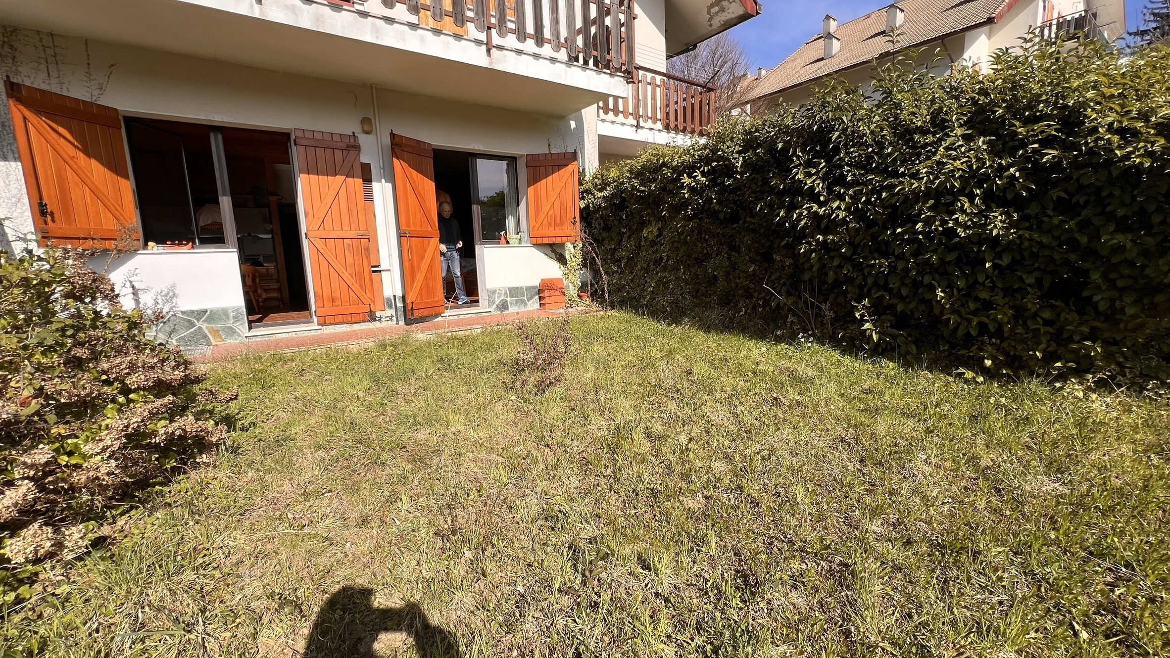 Trilocale con giardino in via savona 43, Urbe