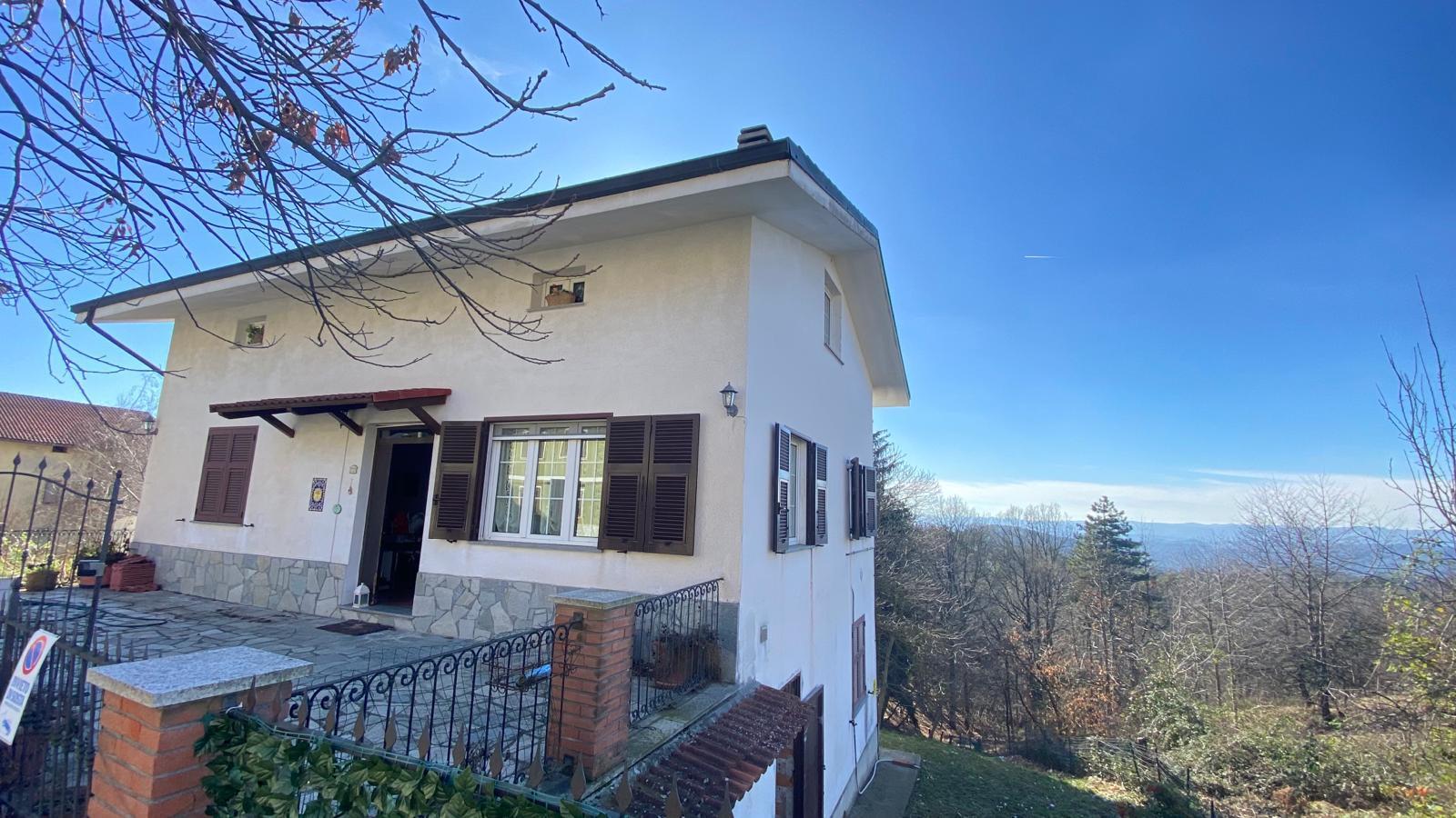 Casa indipendente ristrutturata, Ponzone moretti