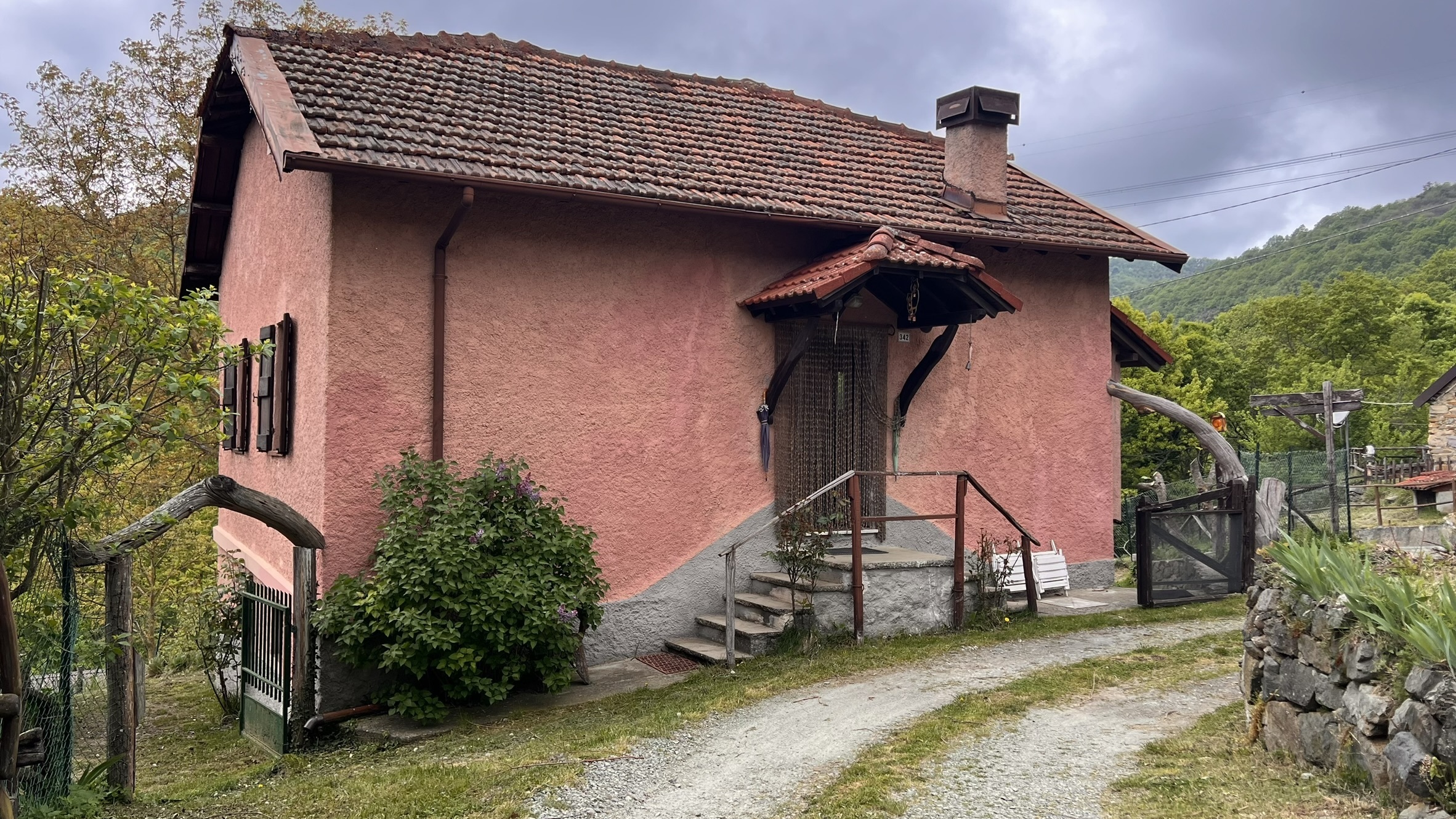 Rustico con giardino in strada pessina - batresca 333, Ponzone