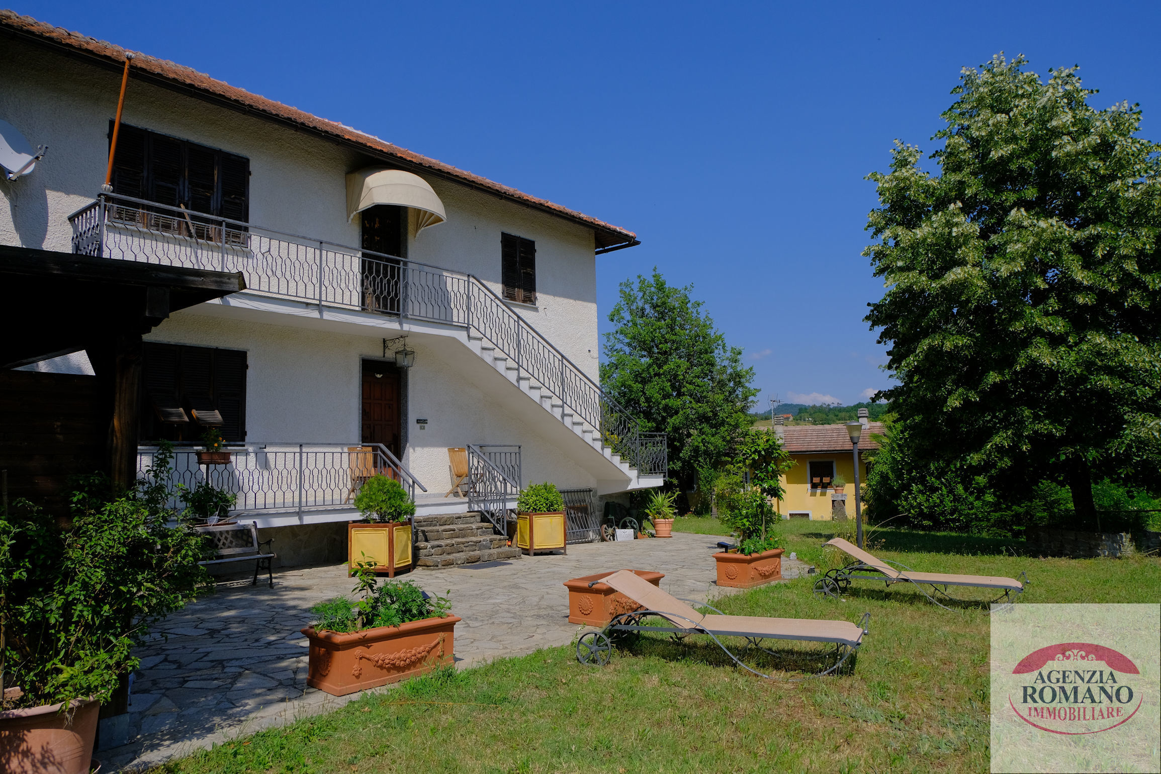 Casa indipendente con giardino in sp334 9, Sassello