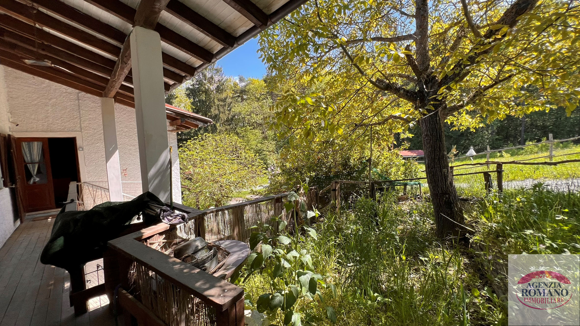 Casa indipendente con giardino in via avera 2, Mioglia