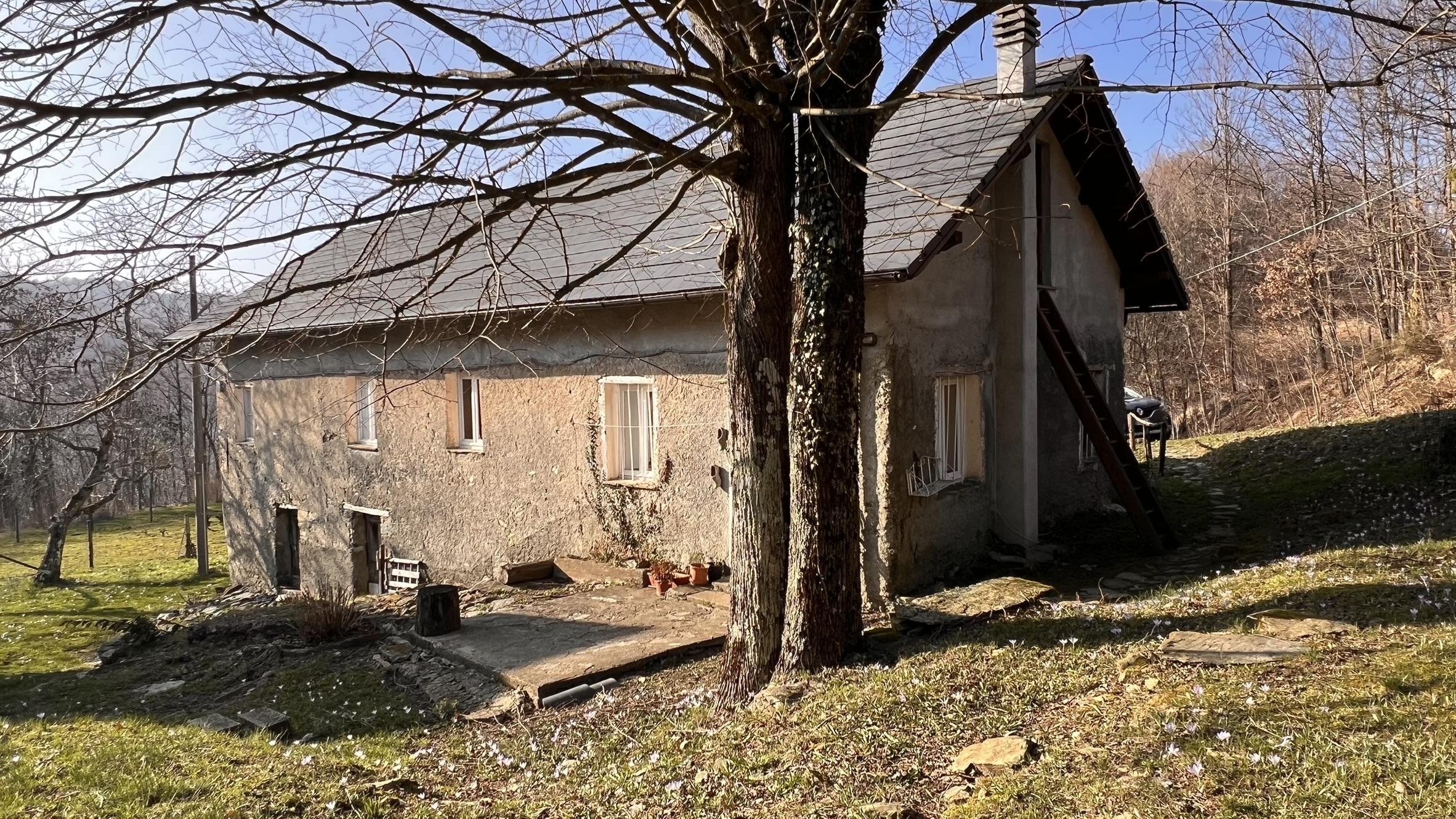 Rustico con giardino in localit� dano 3, Sassello