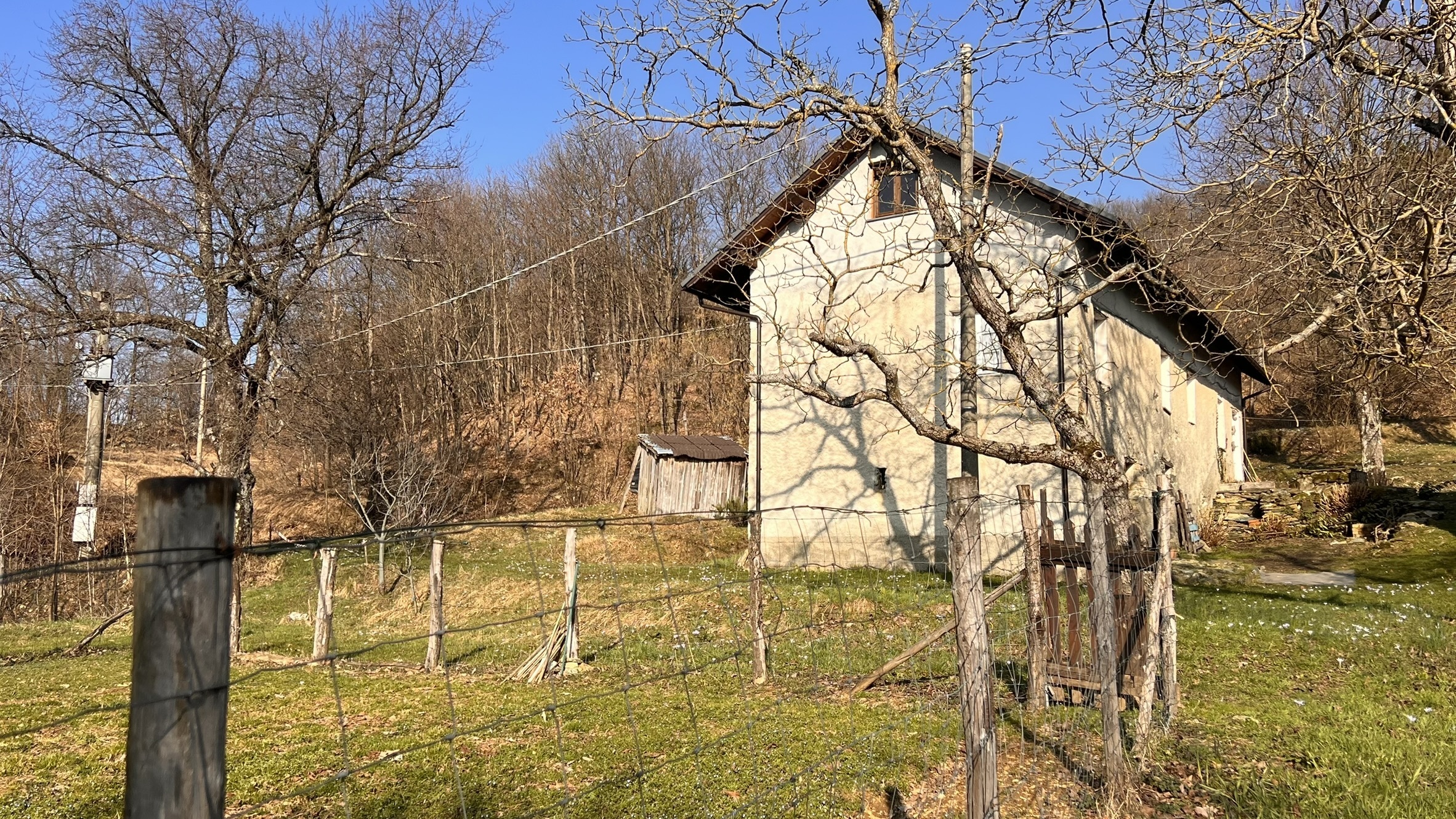 Rustico con giardino in localit� dano 3, Sassello