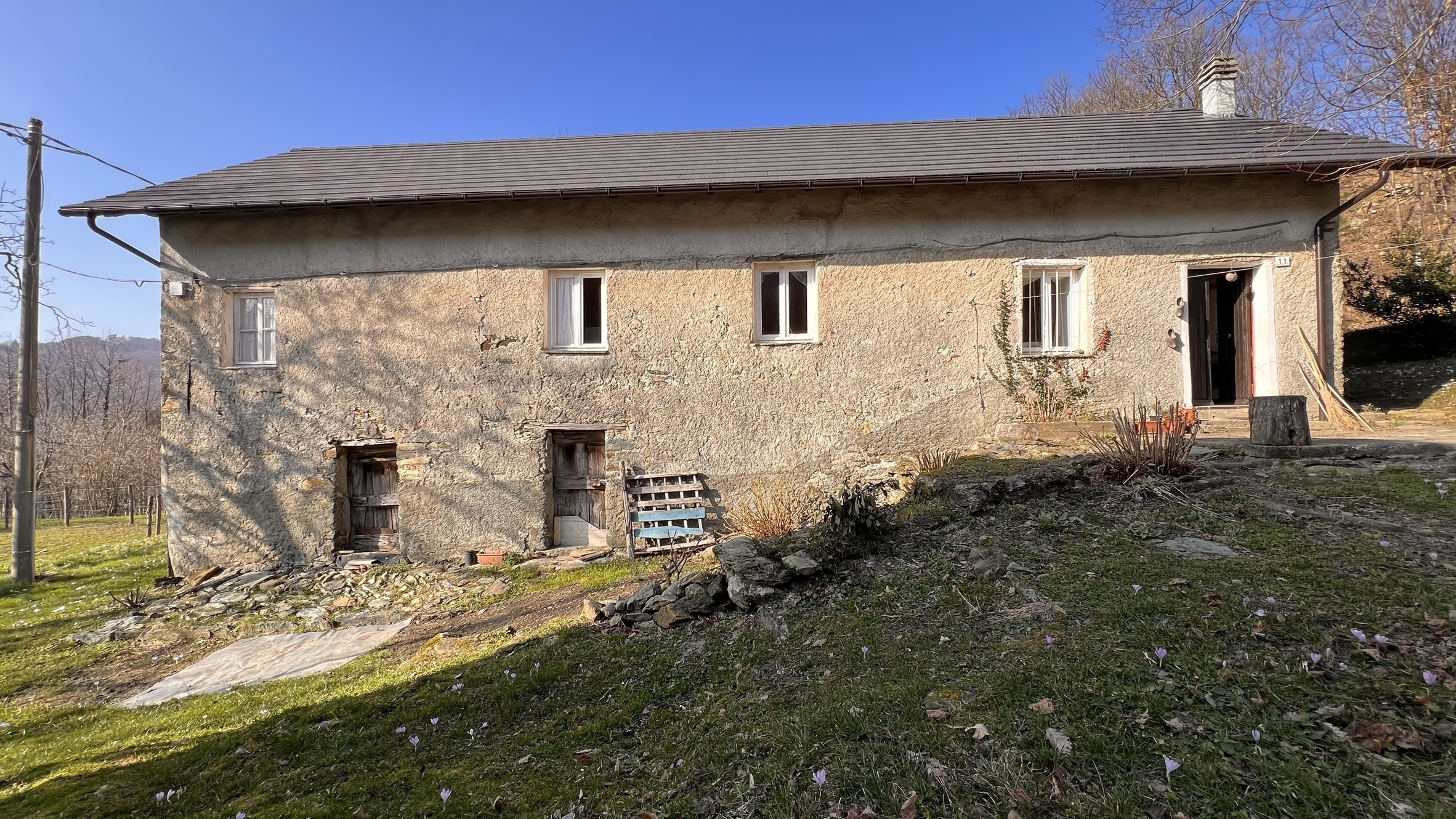 Rustico con giardino in localit� dano 3, Sassello