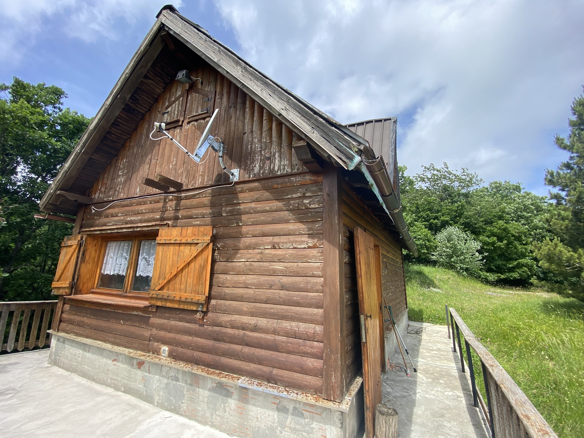 Casa indipendente con giardino in localit� veirera 29, Sassello