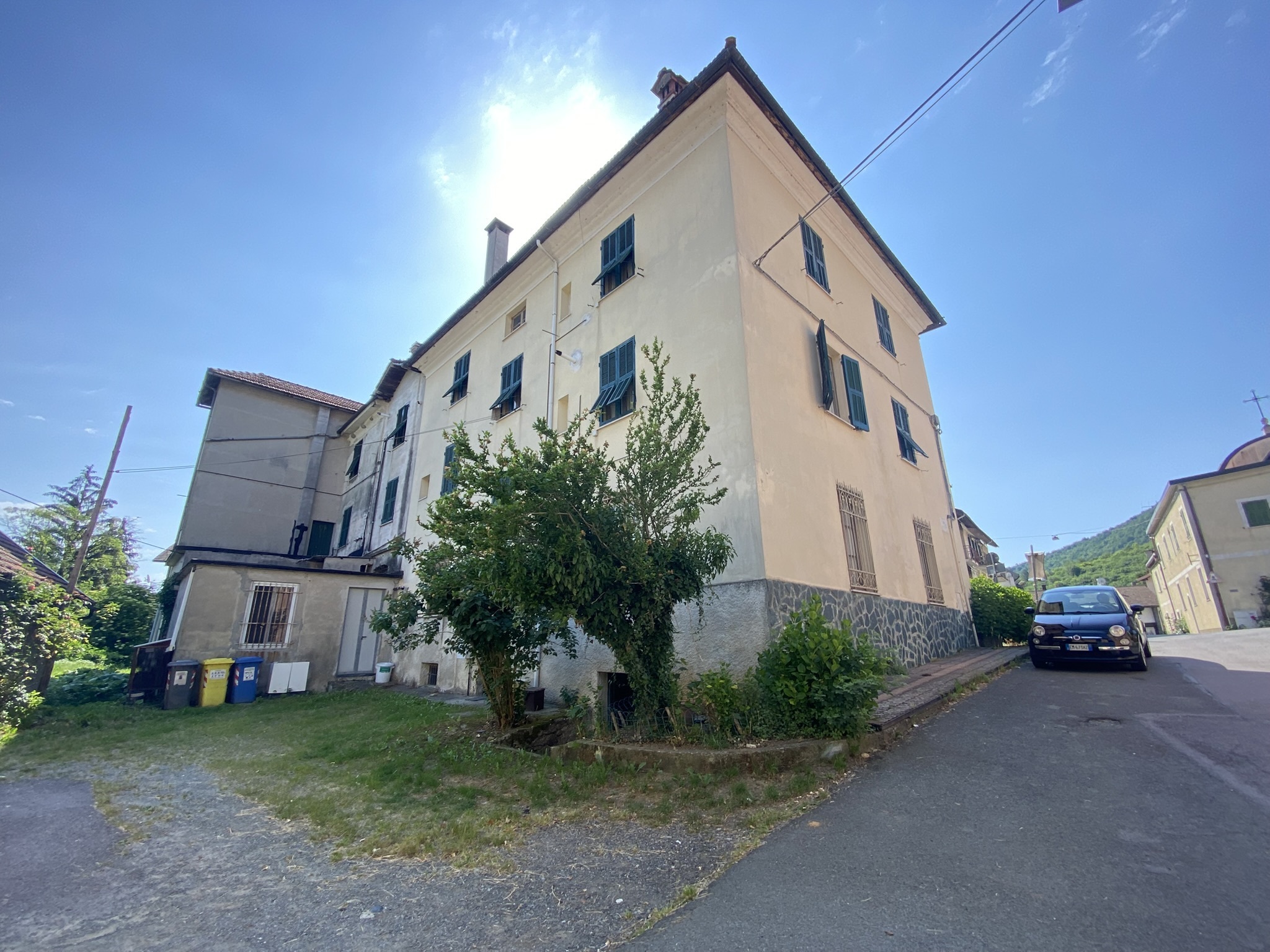 Stabile/Palazzo da ristrutturare in via stefano ramorino 3, Urbe