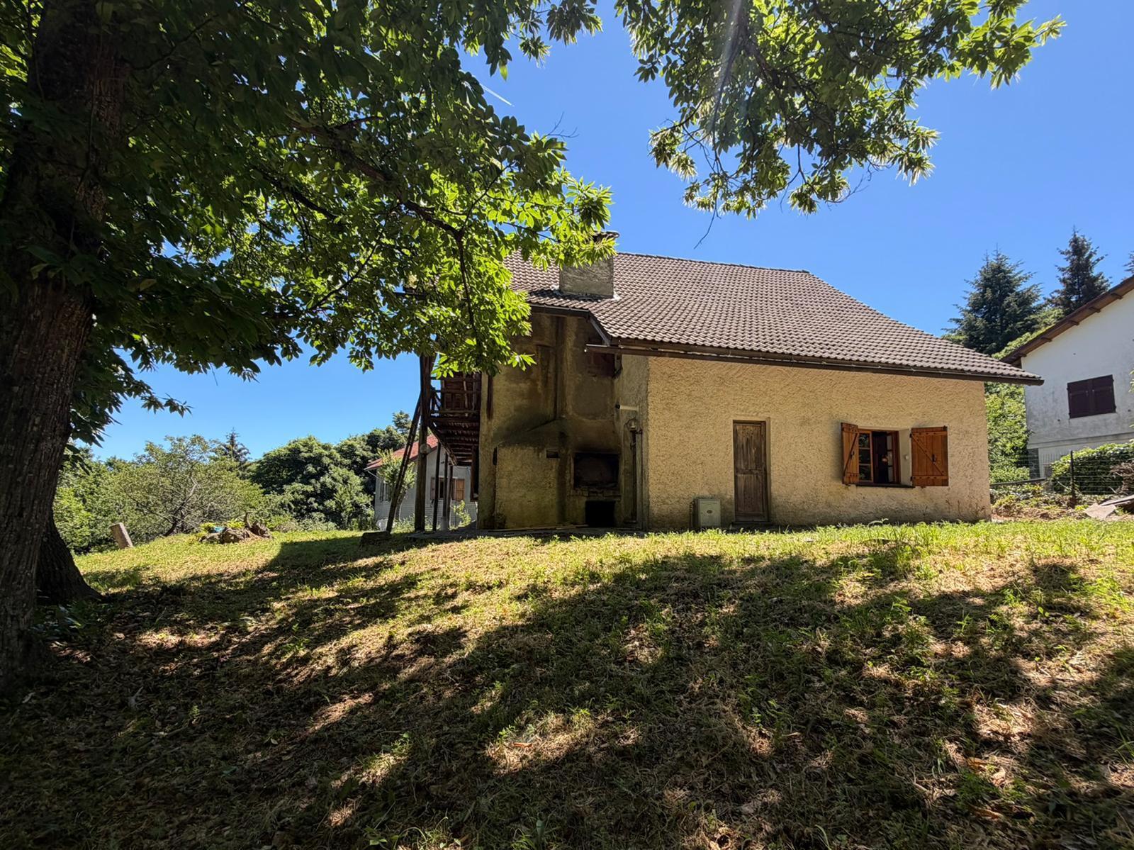 Rustico con giardino in localit� la carta 11, Sassello