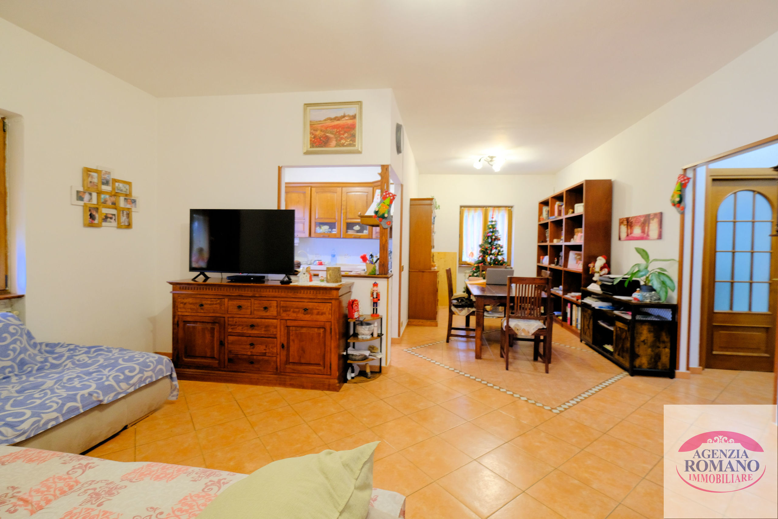 Villa con giardino a Stella